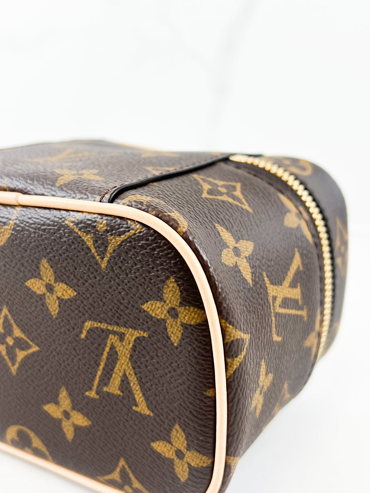 Louis Vuitton Nice Nano Vanity