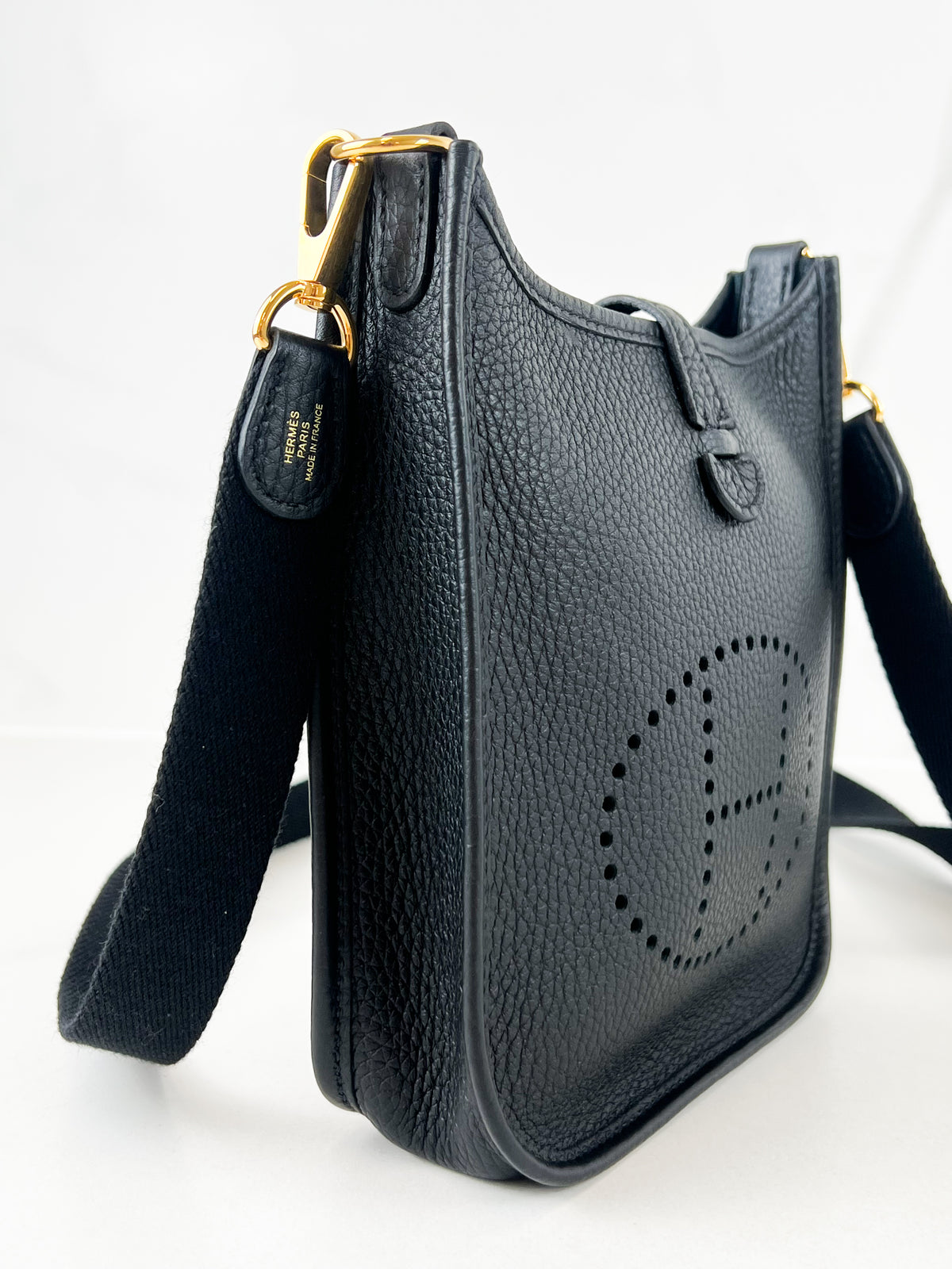 Hermes 16 Mini Evelyne in Black
