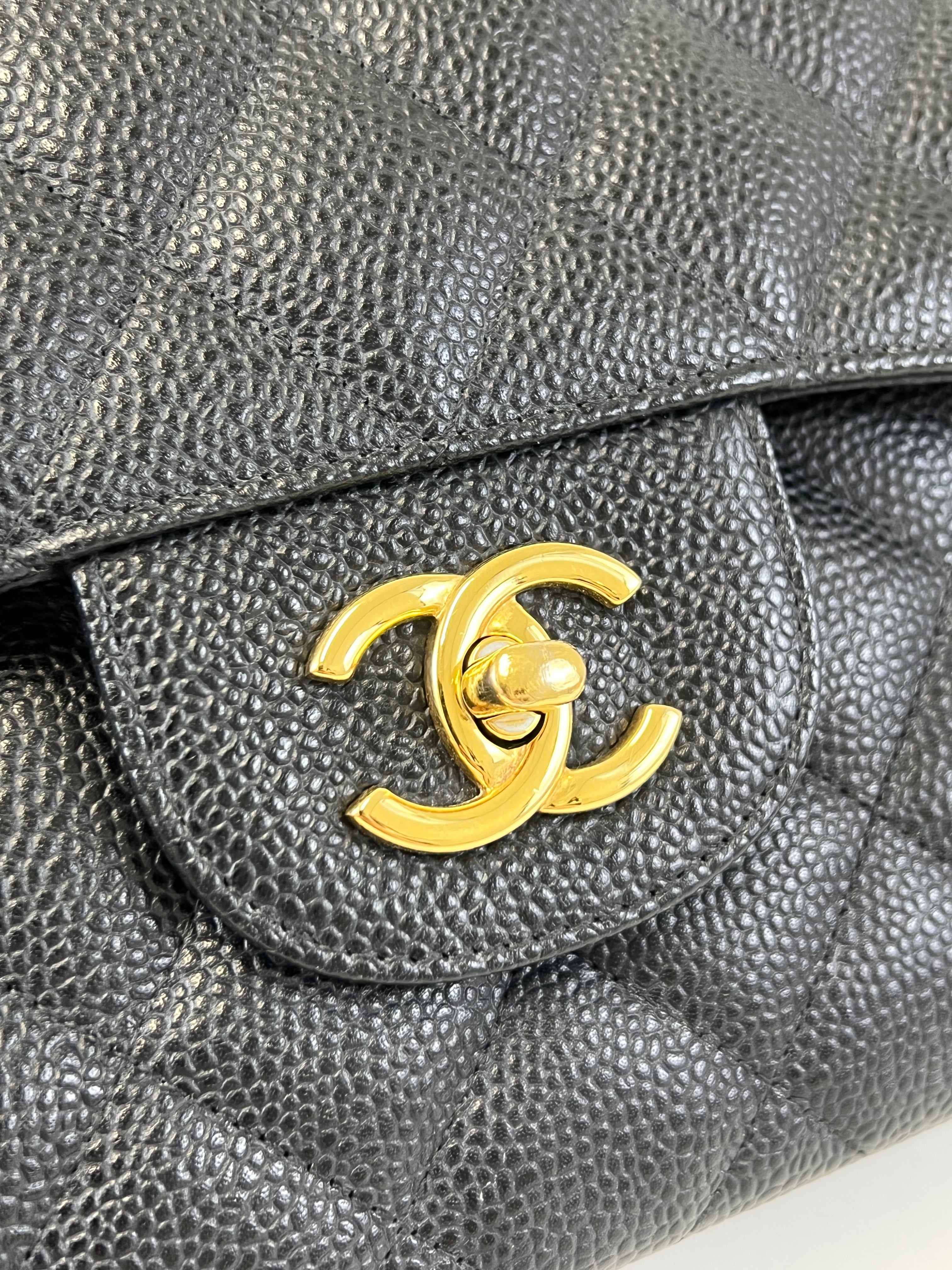Chanel Classic Jumbo Double Flap Caviar Shoulder Bag GHW