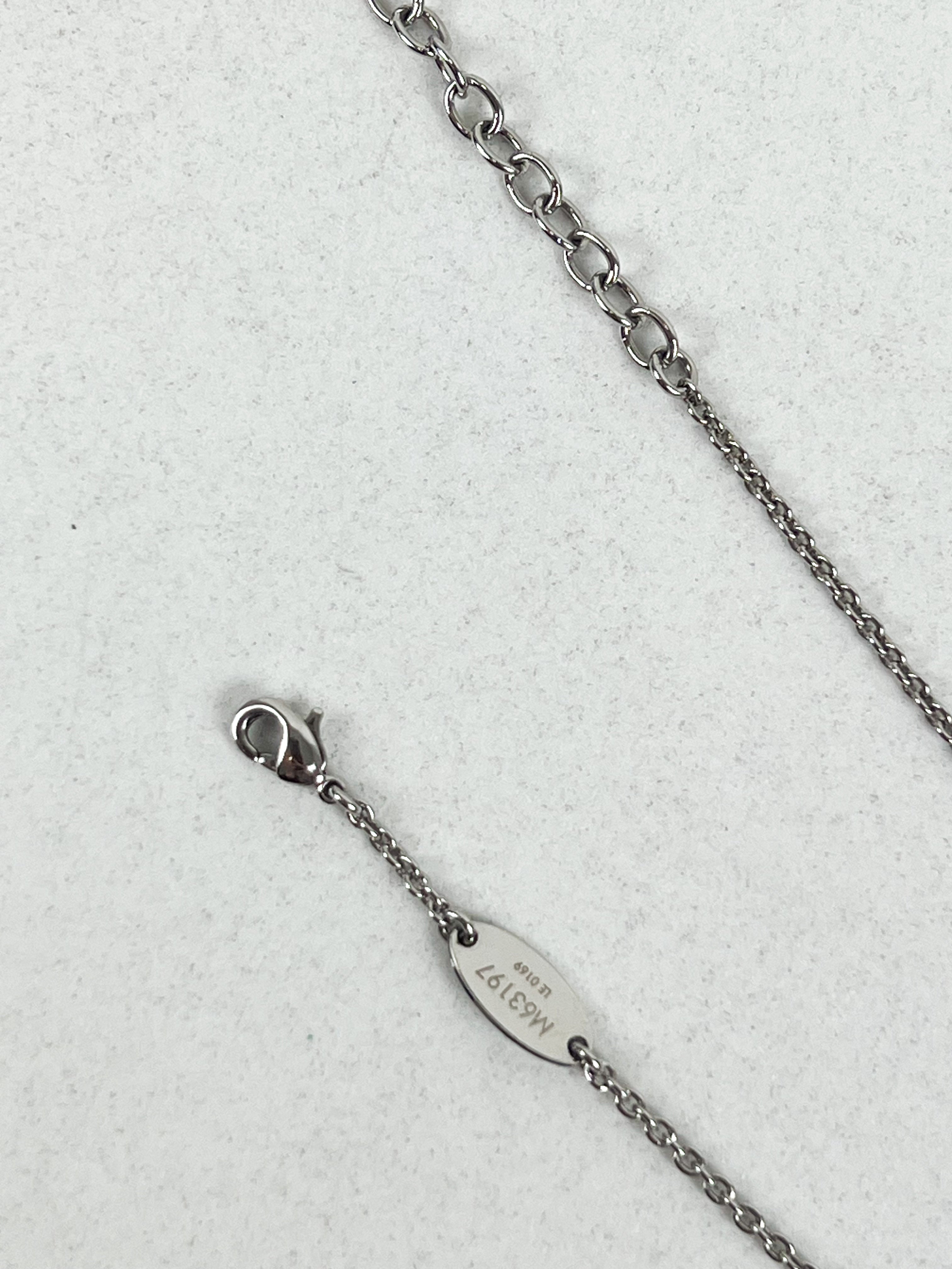 Louis Vuitton Essential V Necklace