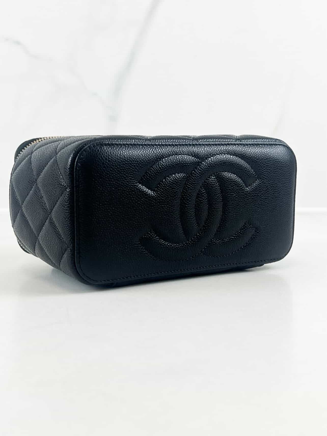 Chanel Vanity Small Caviar GHW