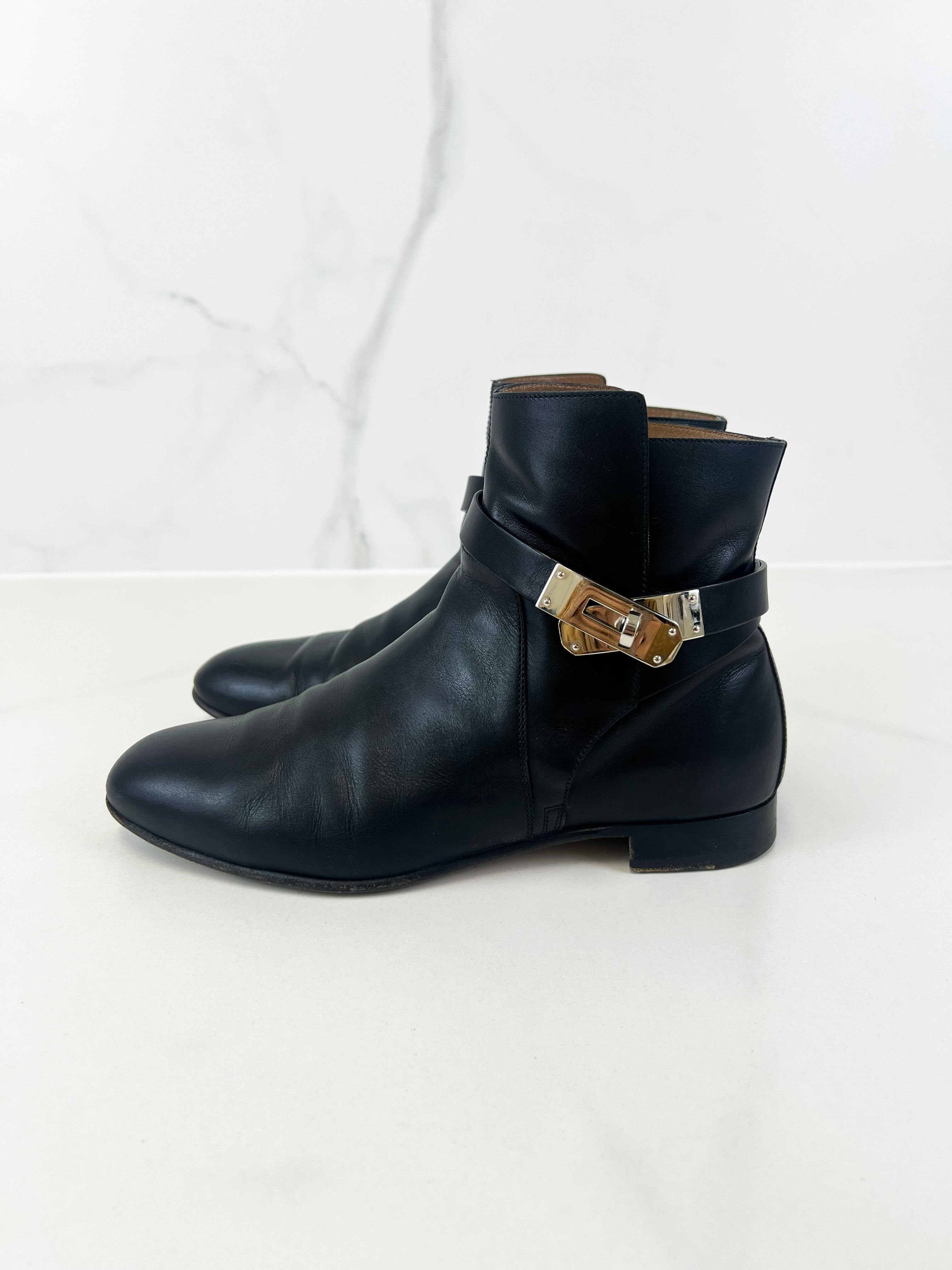 Hermes Bottines Femme Boot in Noir Size 38