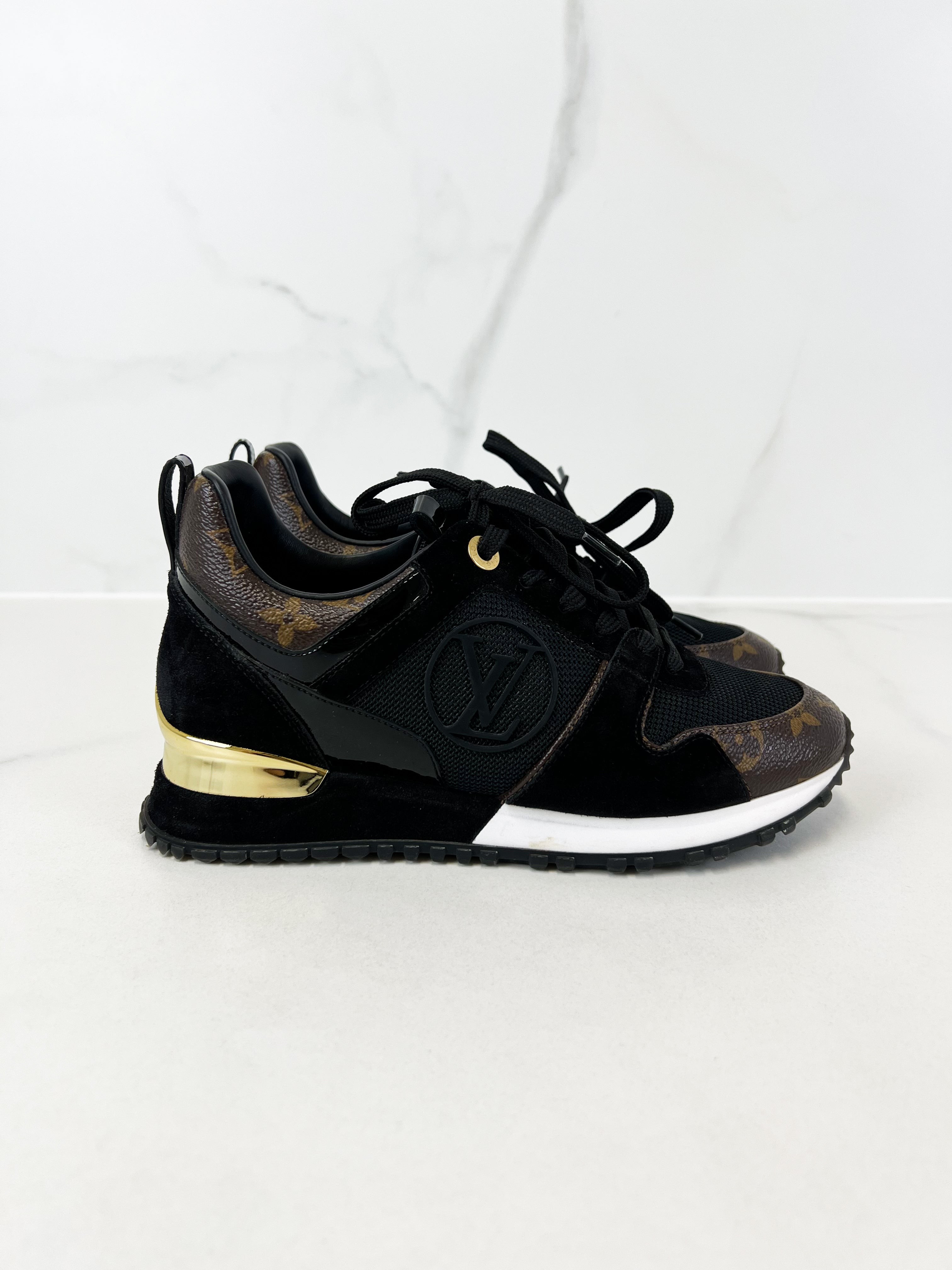 Louis Vuitton Runaway Sneaker Size 35