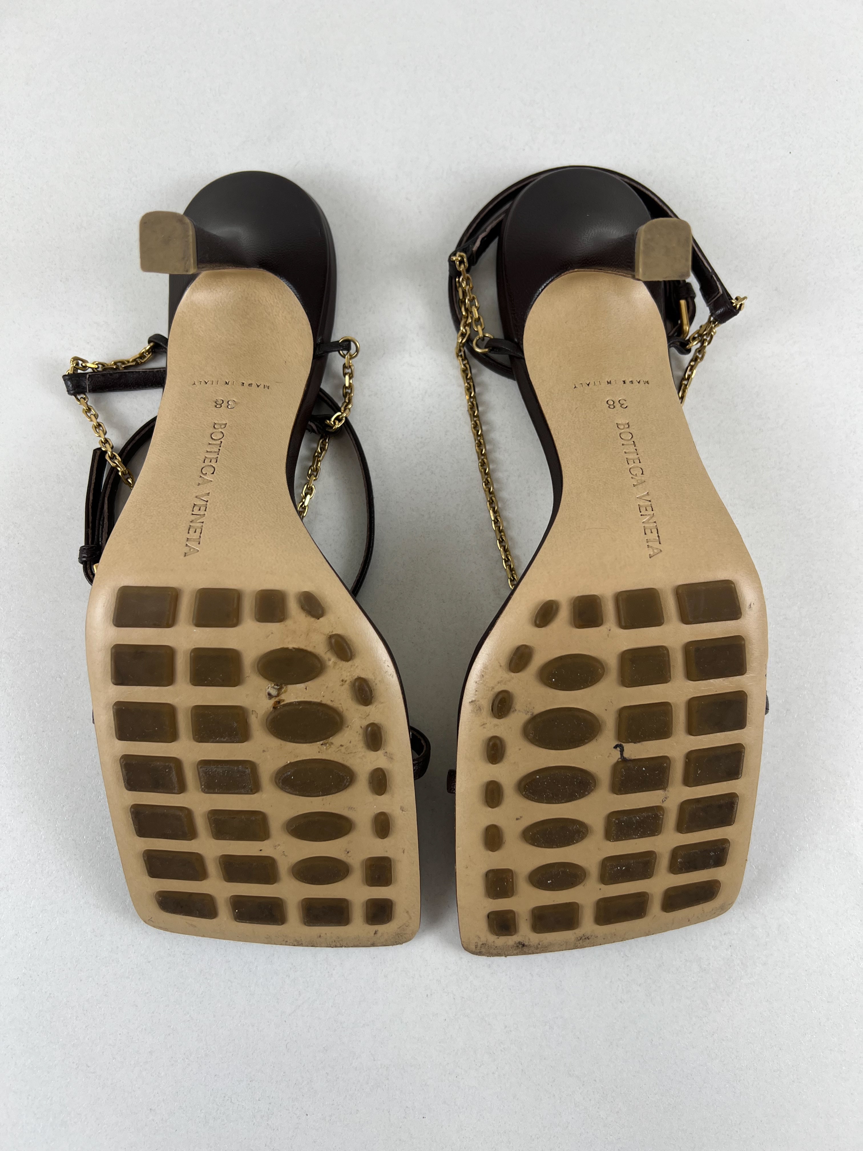 Bottega Veneta Stretch Pump 38