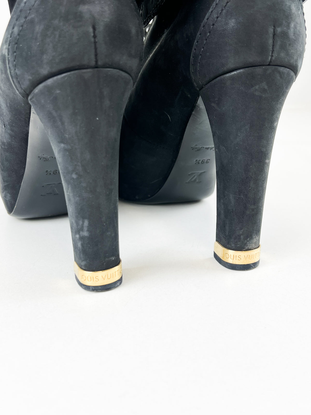 Louis Vuitton Starlet Monogram Embossed Nubuck Ankle Size 39.5