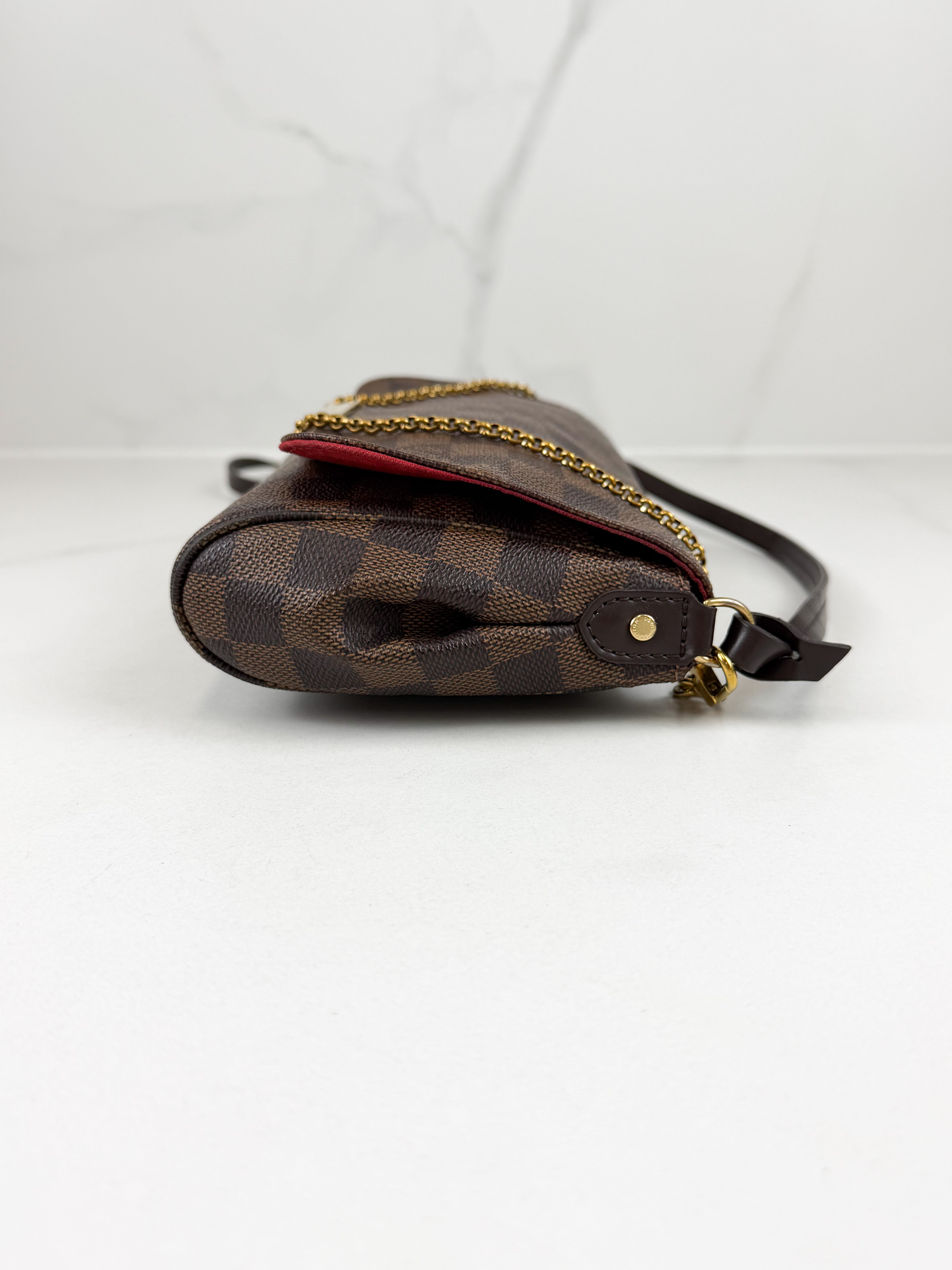 Louis Vuitton Favourite MM Monogram Canvas