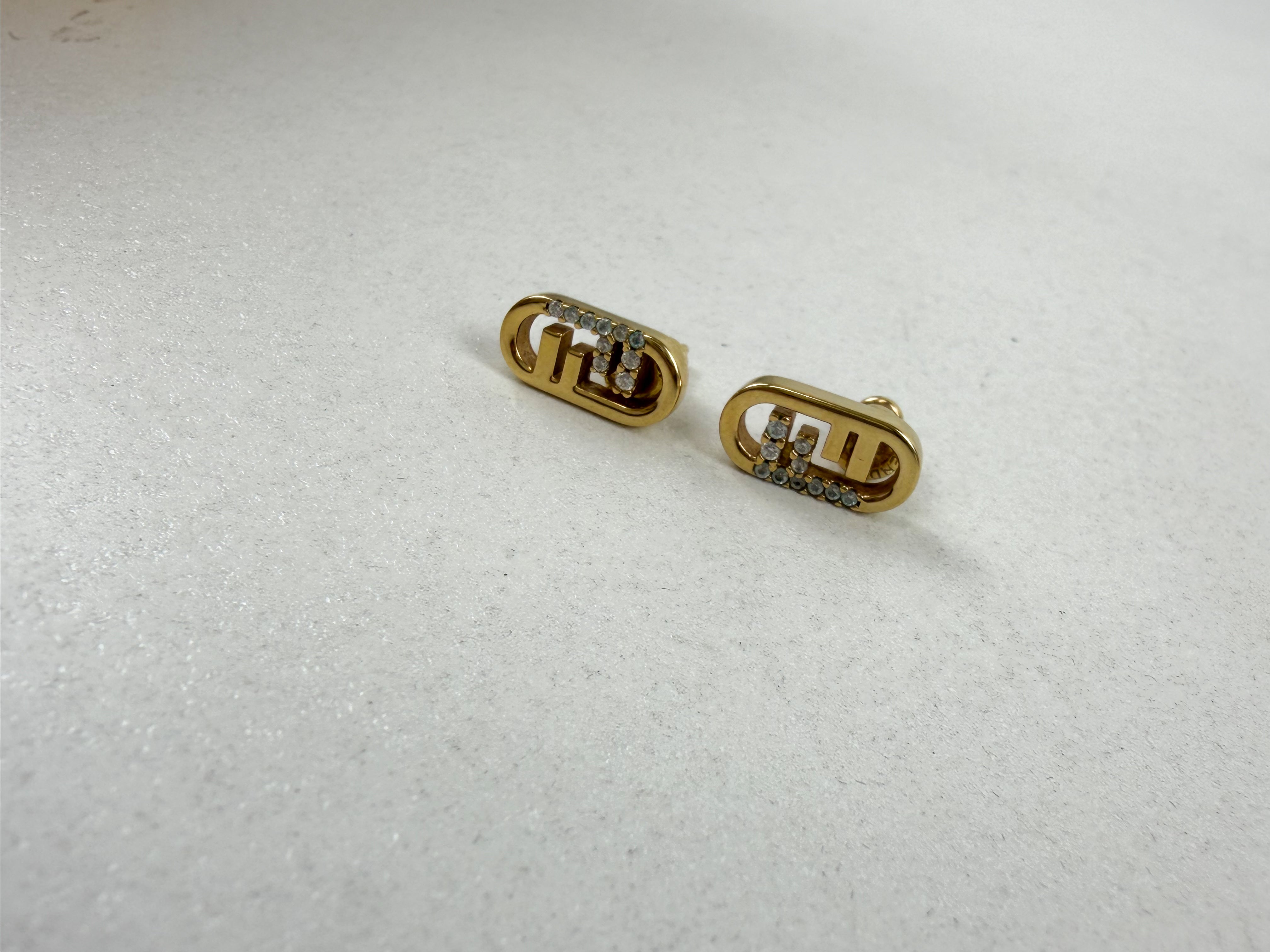 Fendi F Logo Earring in Gold