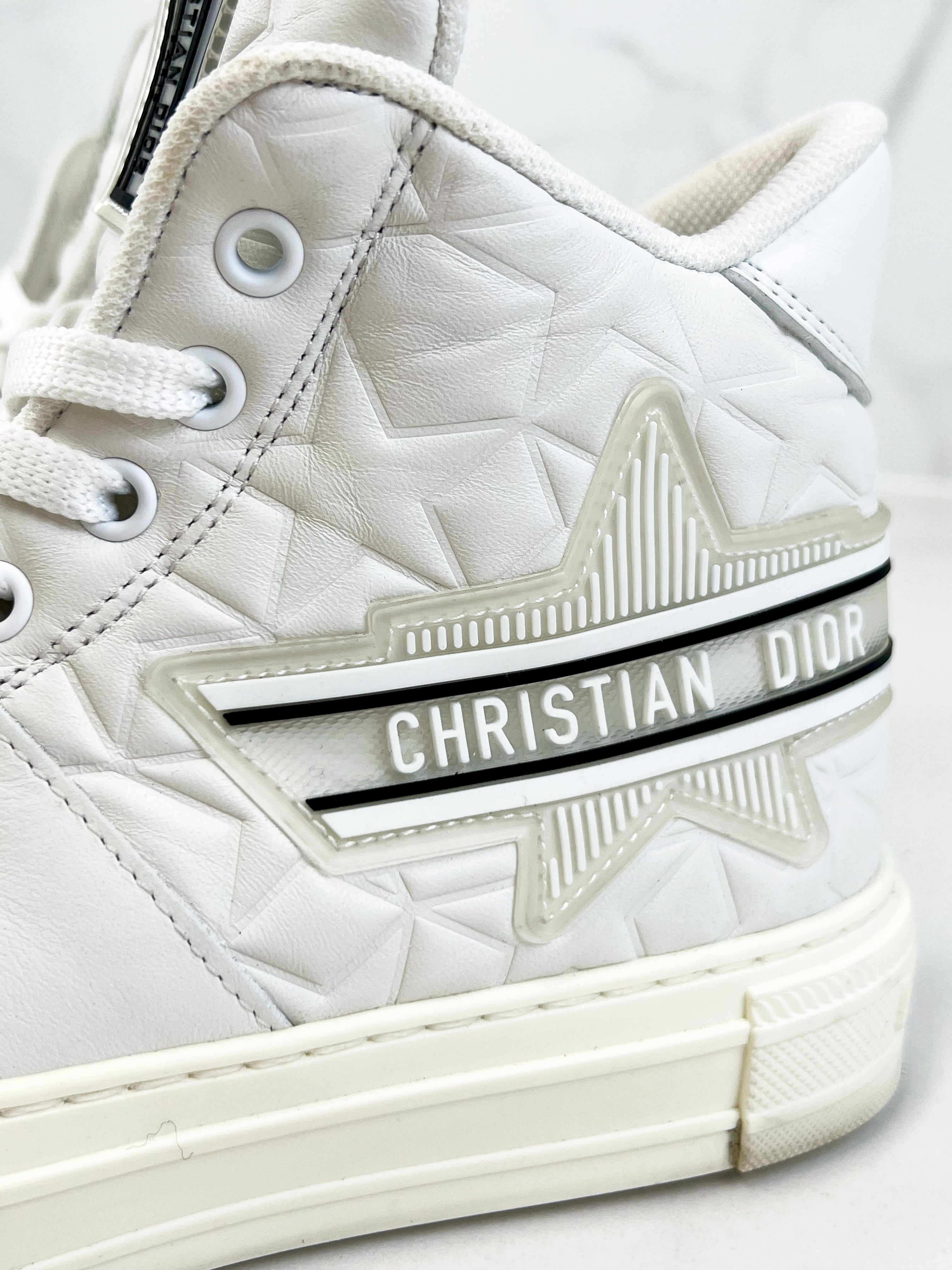 Christian Dior High-Top Sneaker Size 37.5