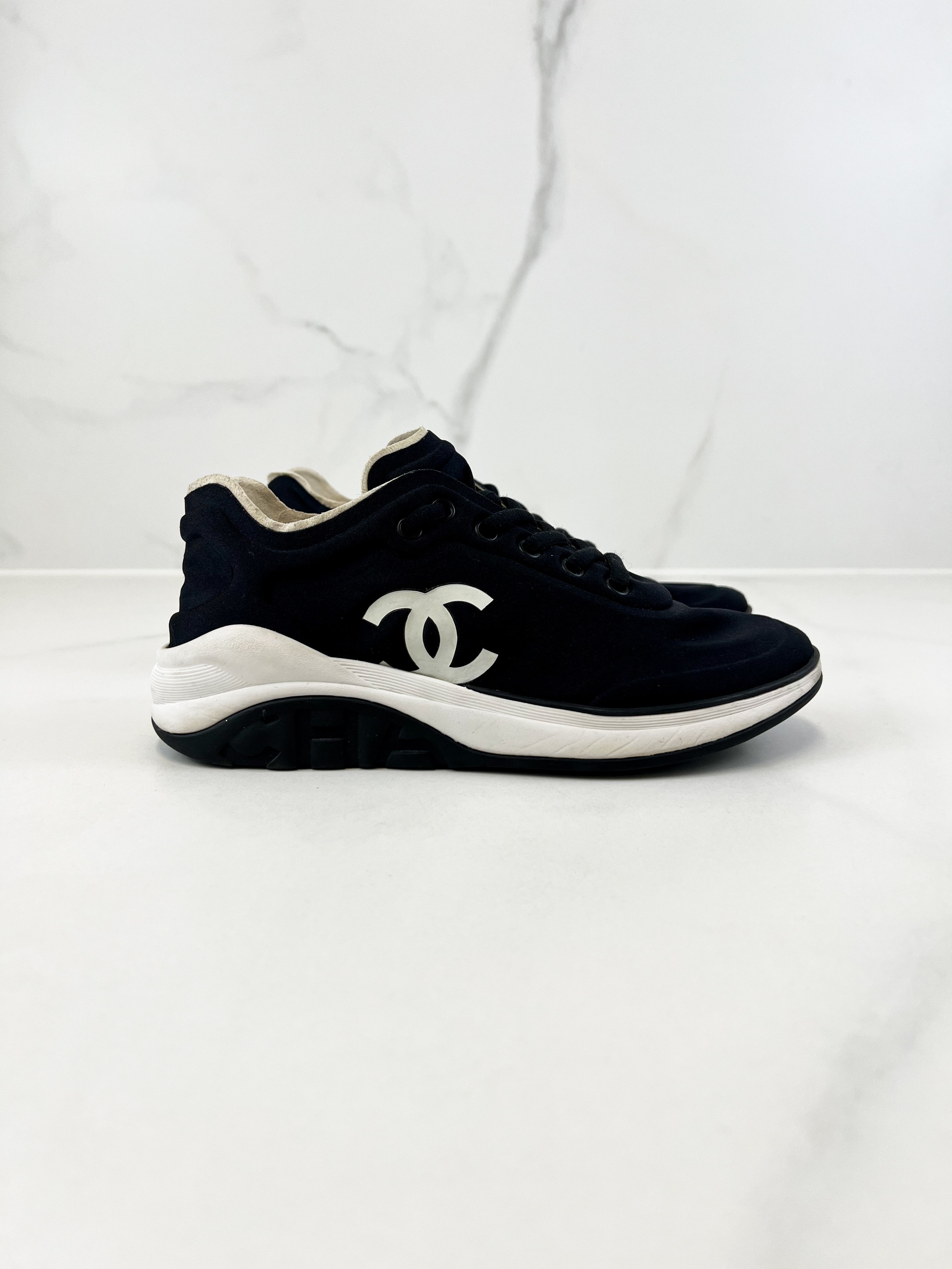 Chanel Black & White Low Top CC Sneaker Size 36