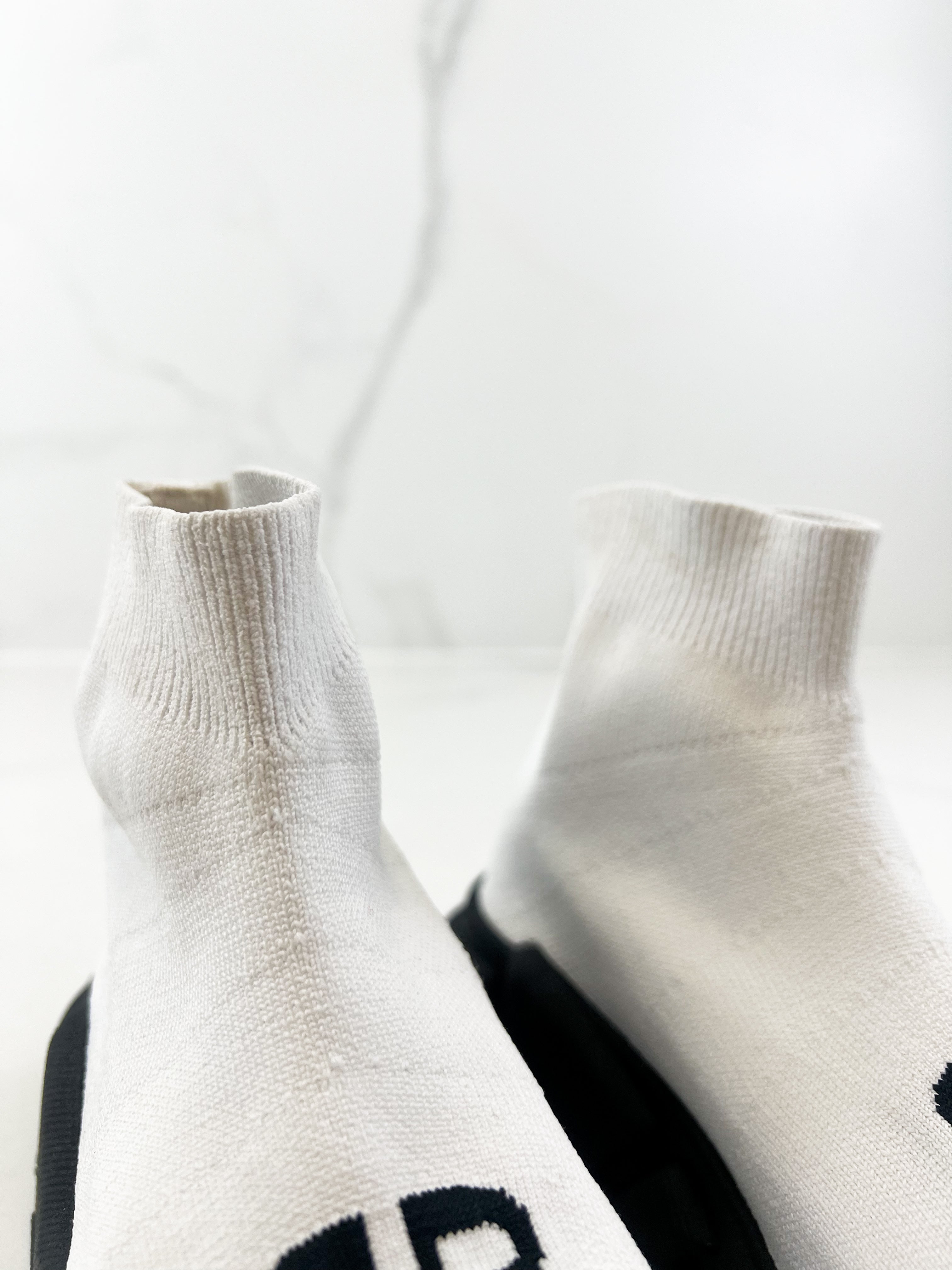 Balenciaga Logo White Knit Sneaker Size 35