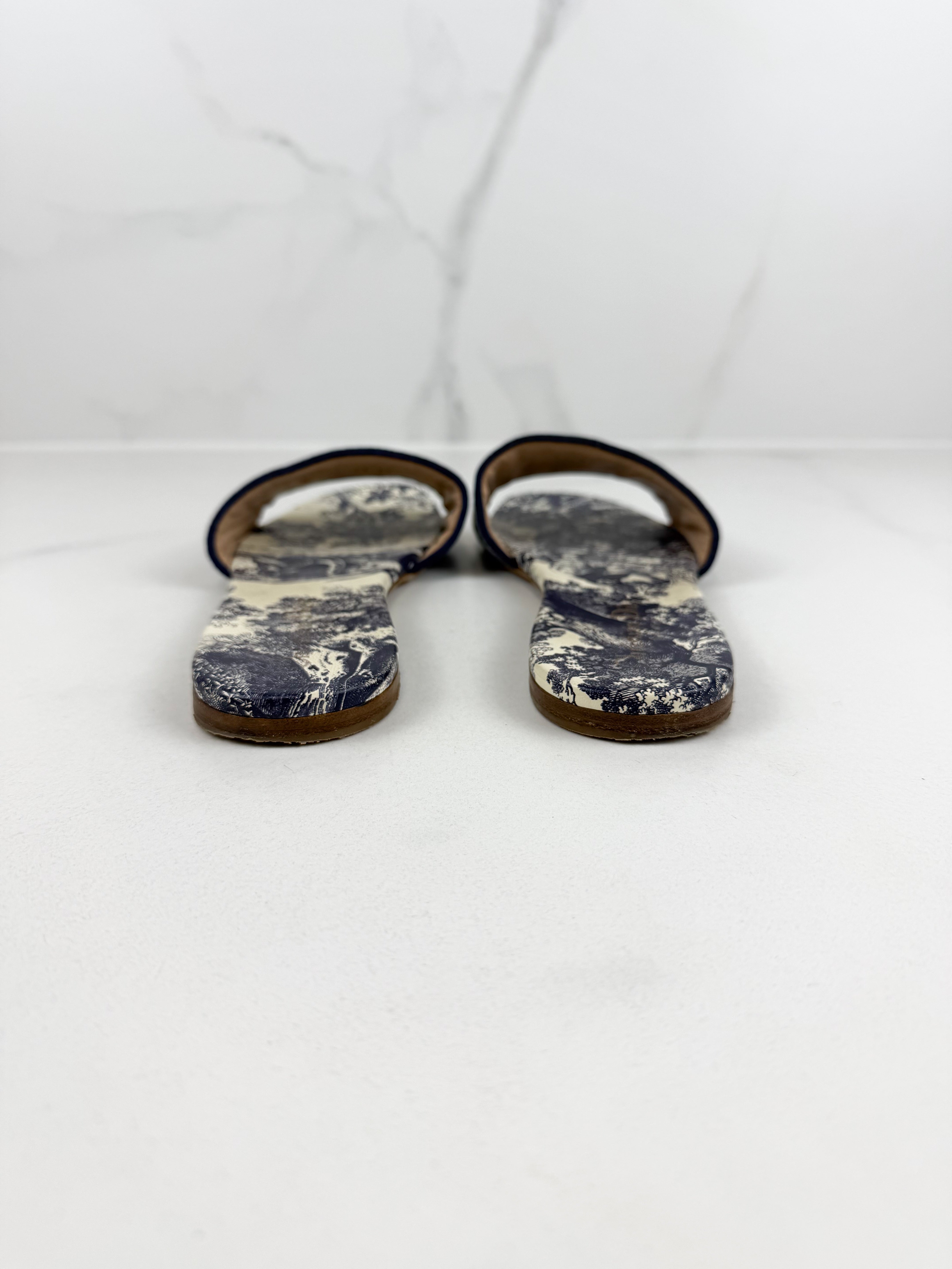Christian Dior Navy Dway Slides Size 39
