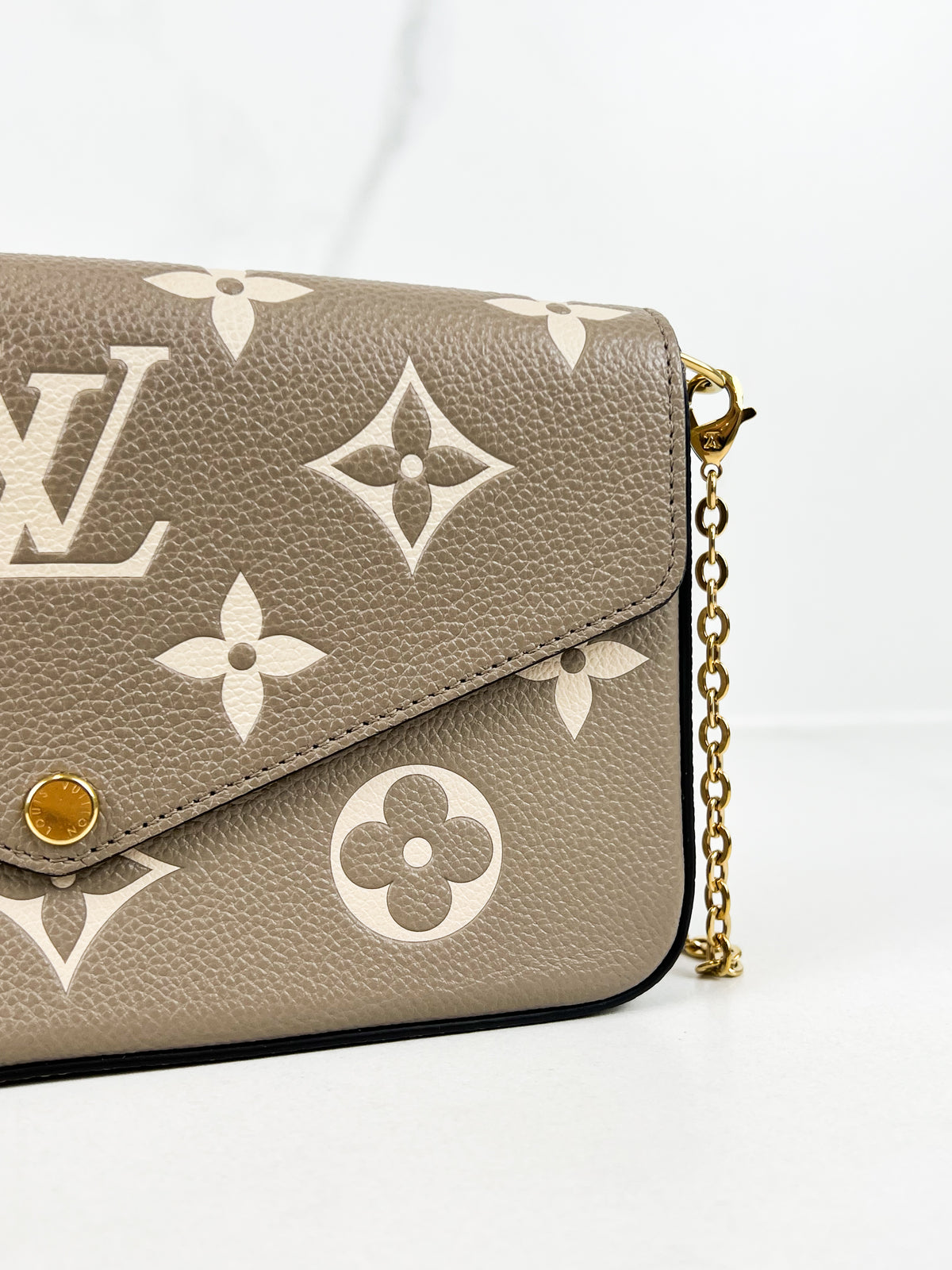 Louis Vuitton Felicie Pochette Tourterelle / Cream
