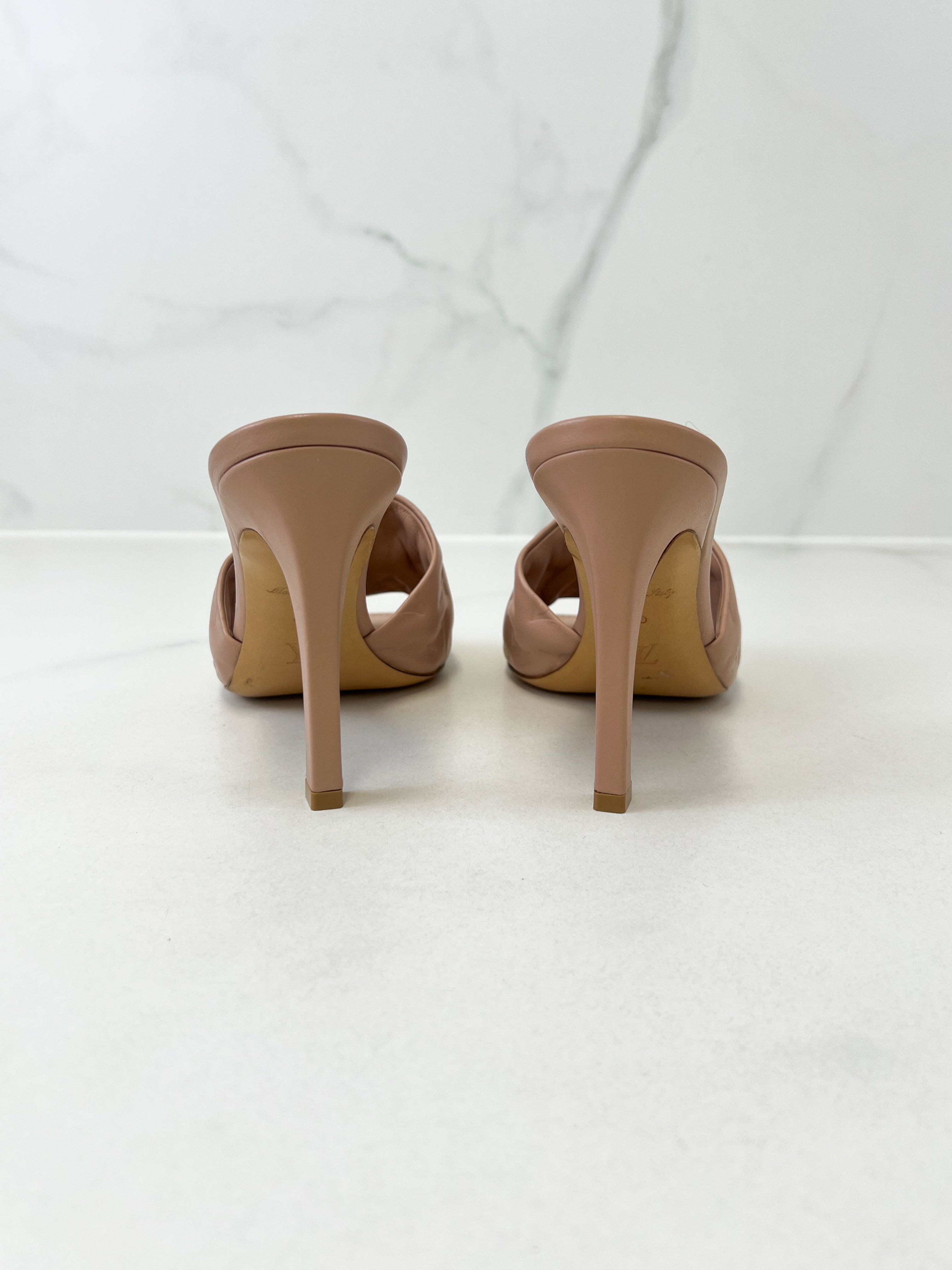 Louis Vuitton Neo Revival Mule Size 40