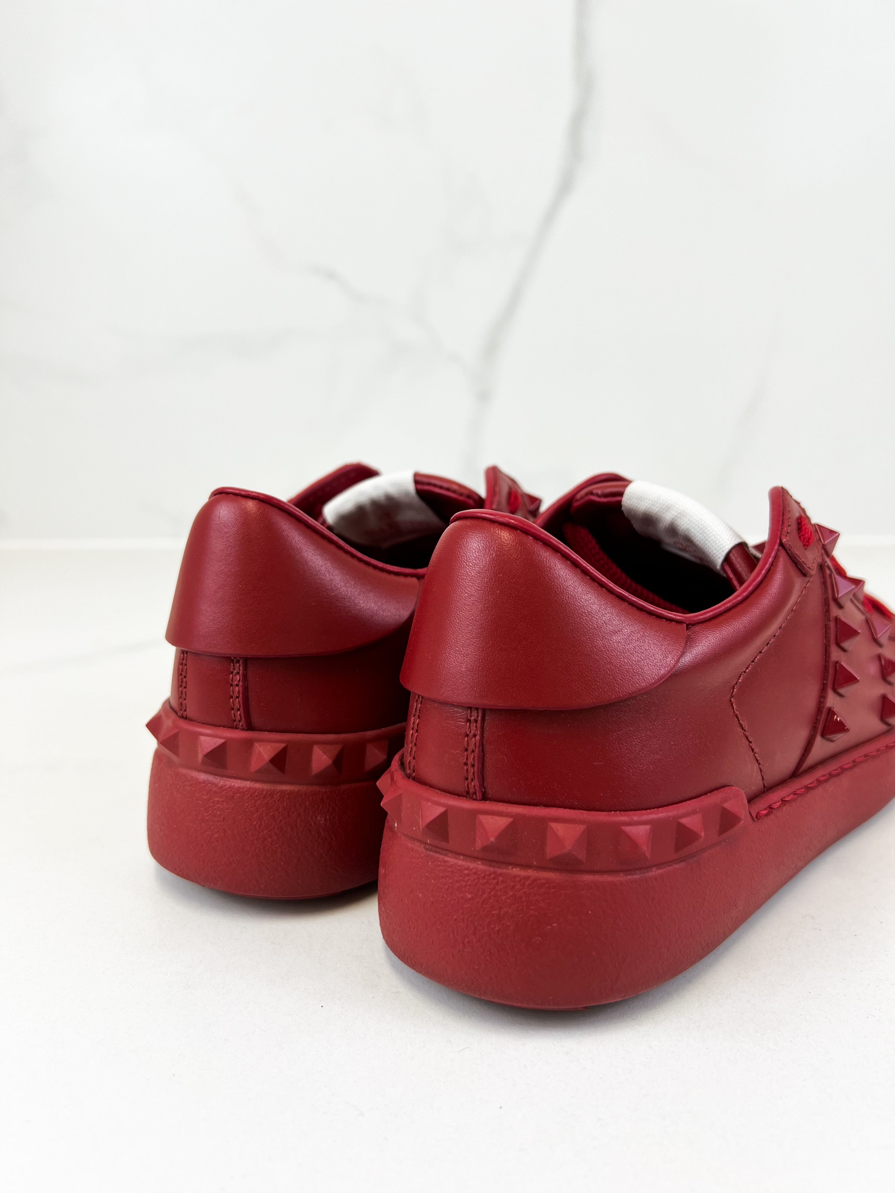 Valentino Rockstud Womens Sneaker 36.5