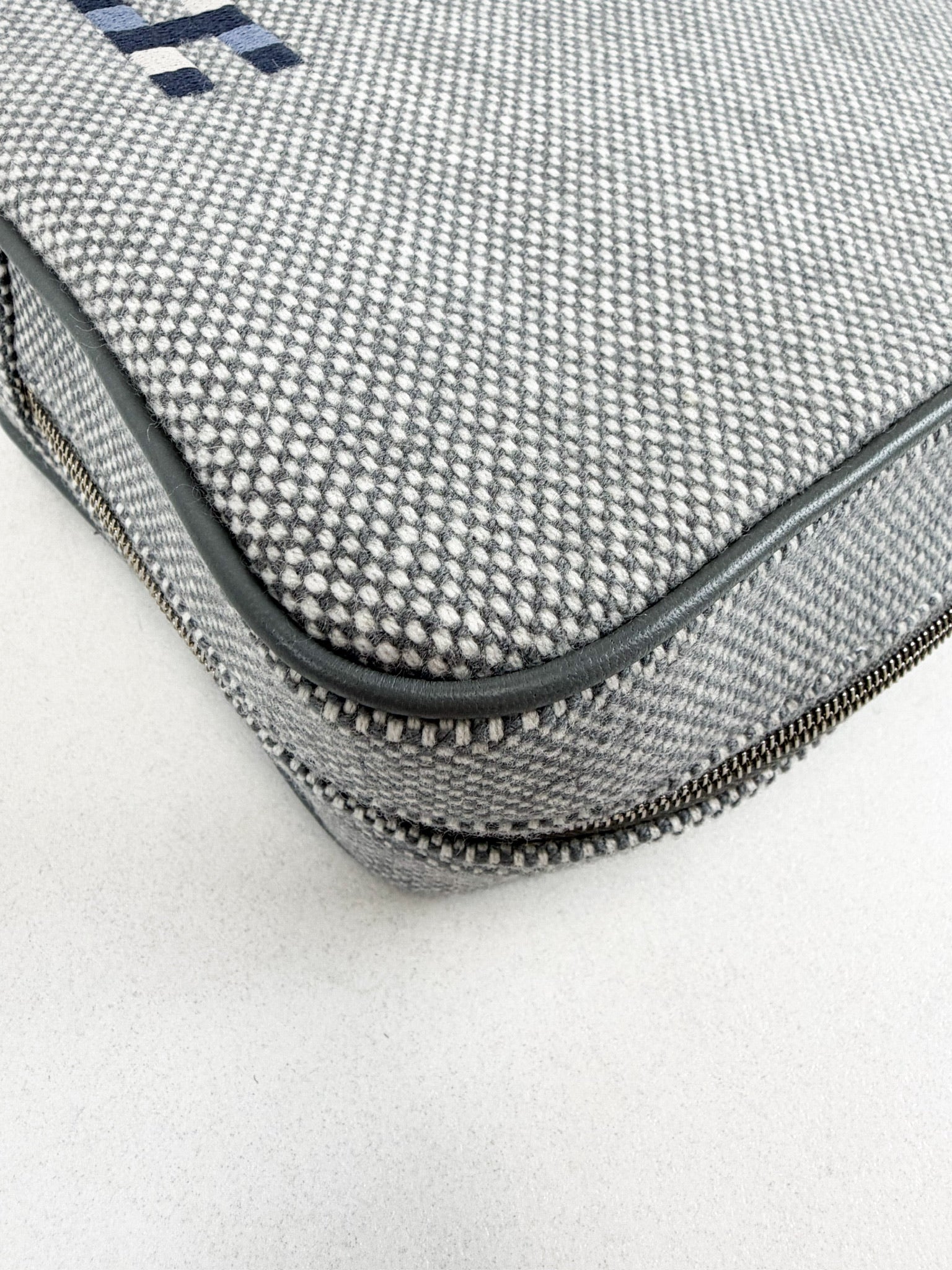 Hermes Chapitre H Cavalier Case in Gris