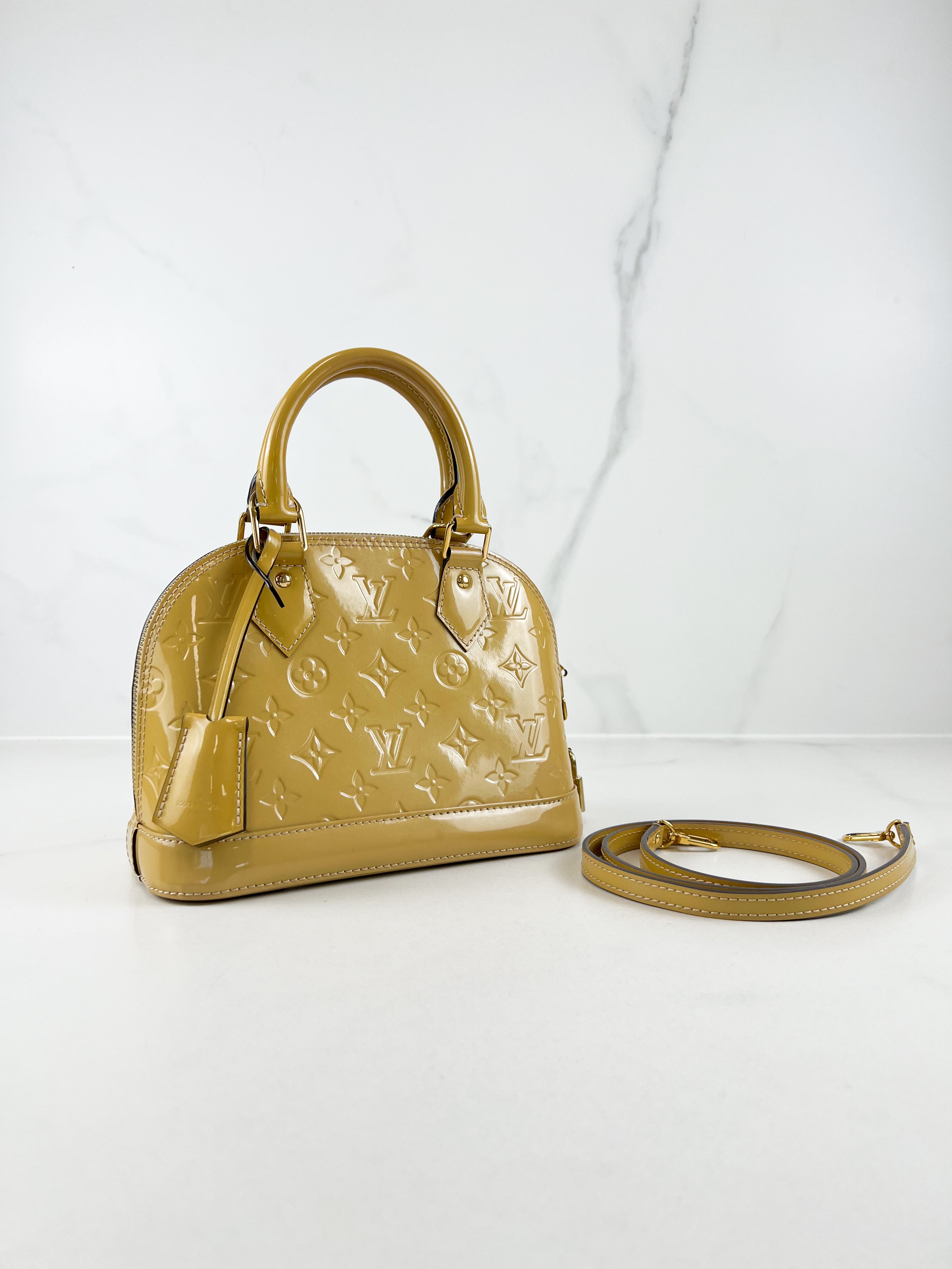 Louis Vuitton Alma BB in Vernis Leather