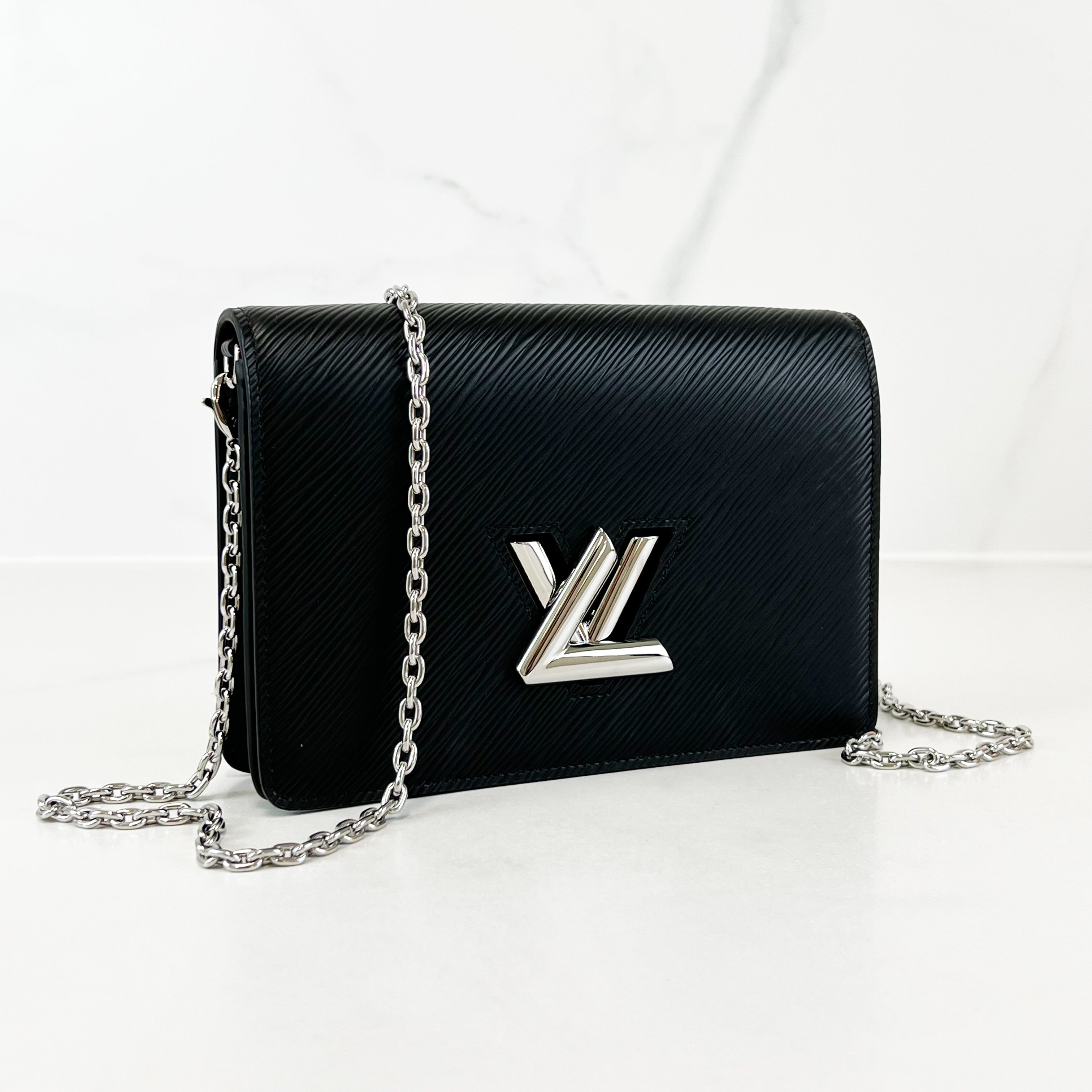 Louis Vuitton Epi Leather Twist Wallet On Chain Shopluxe Consignment