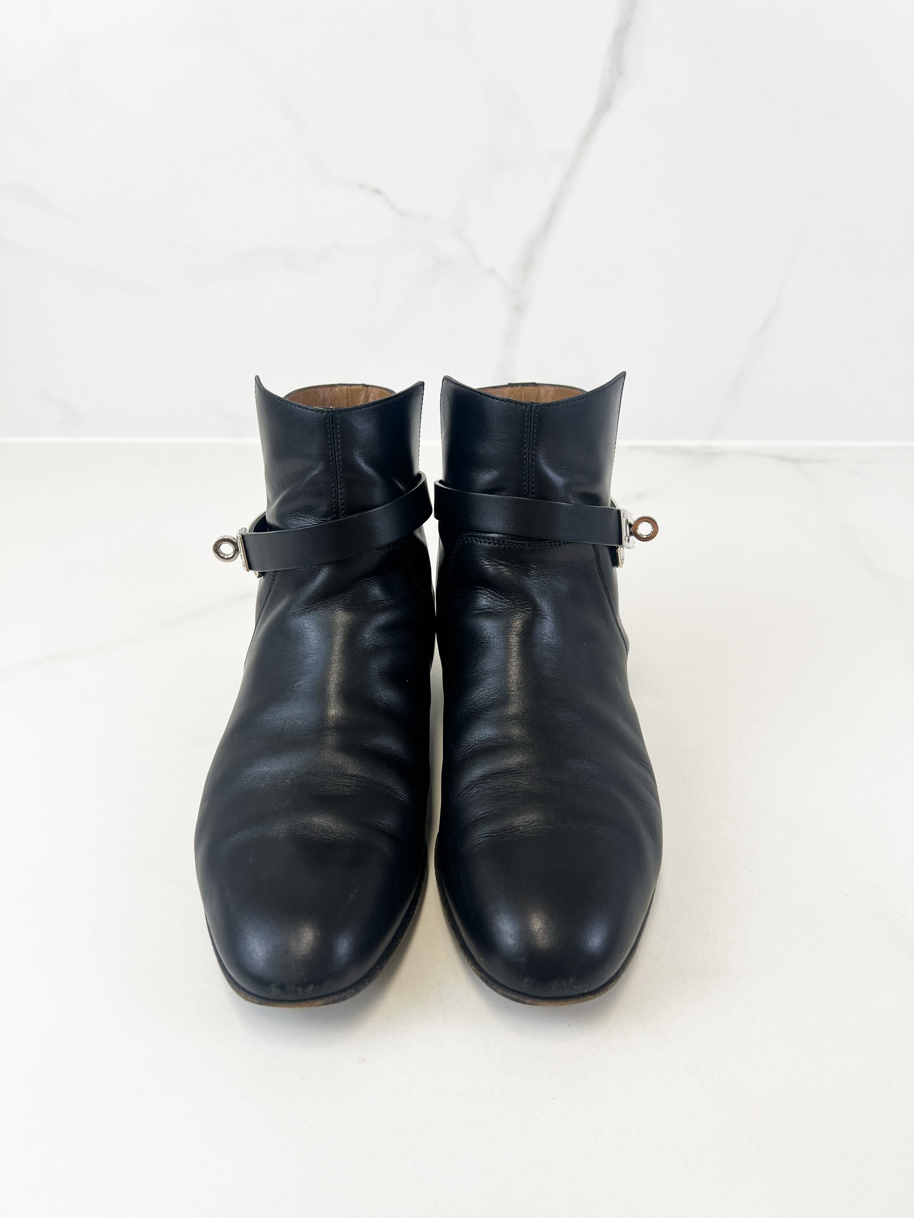 Hermes Bottines Femme Boot in Noir Size 38