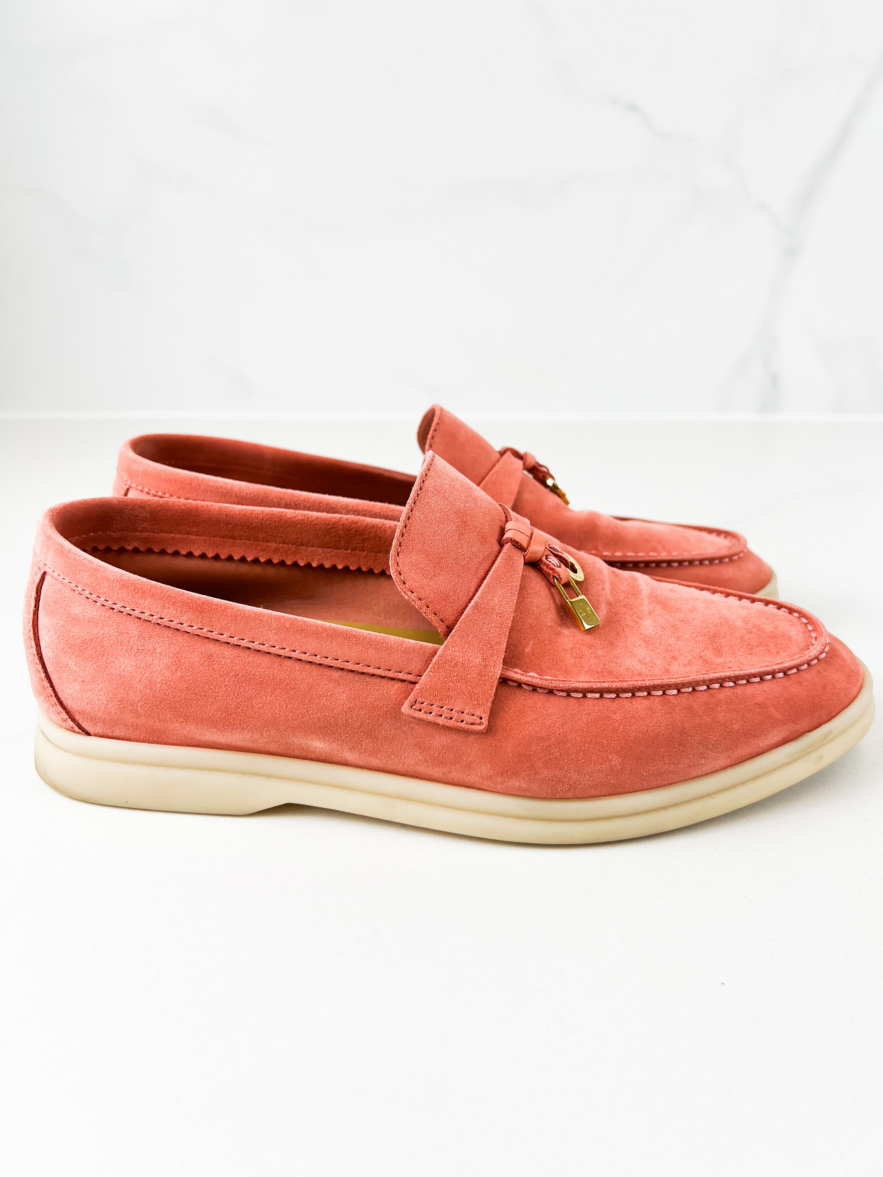 Loro Piana Summer Charms Walk 37 Coral Pink