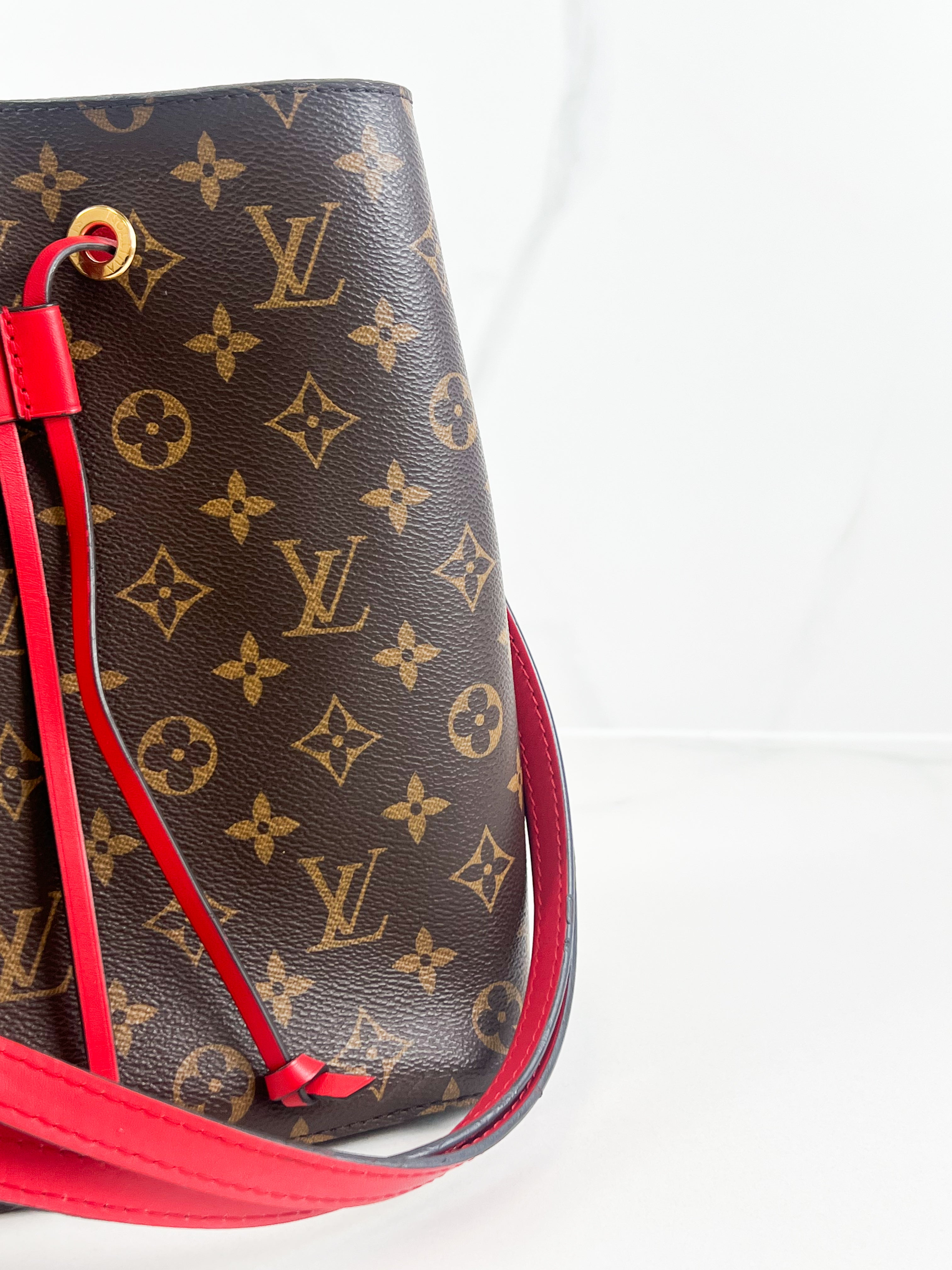 Louis Vuitton Neo Noe