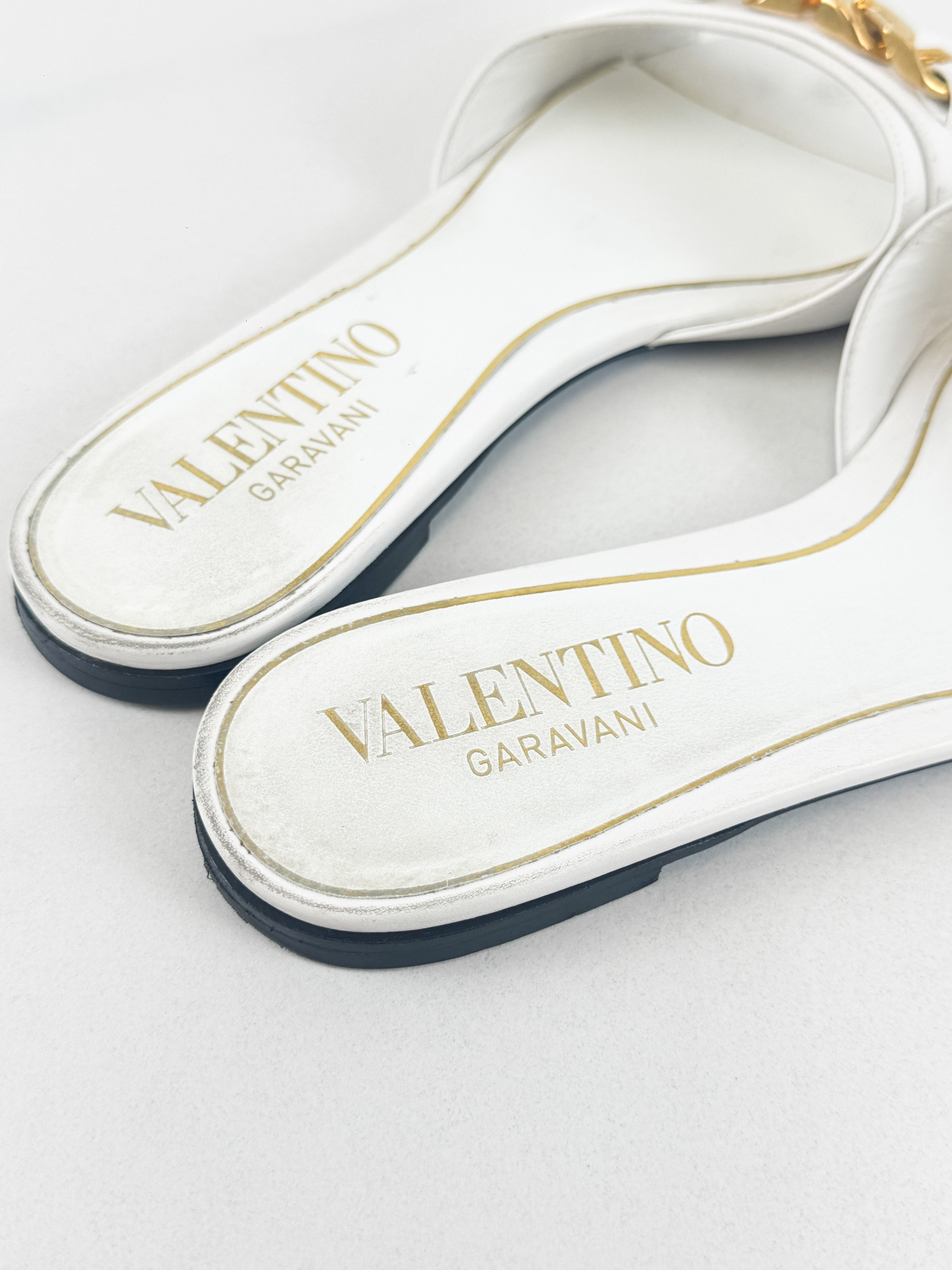 Valentino Garavani VLogo Chainslide Slide in White Leather Size 37