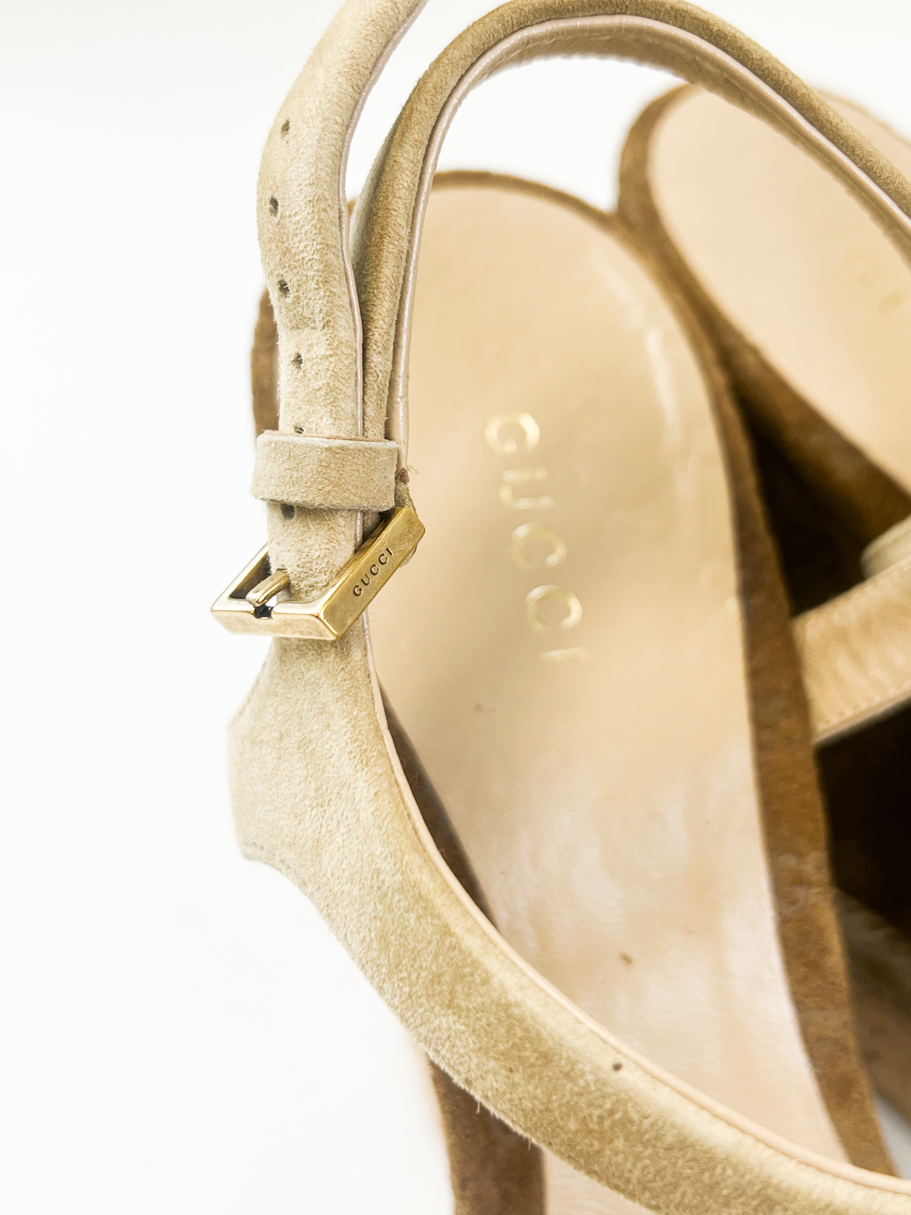 Gucci Beige Suede Wedges Size 39