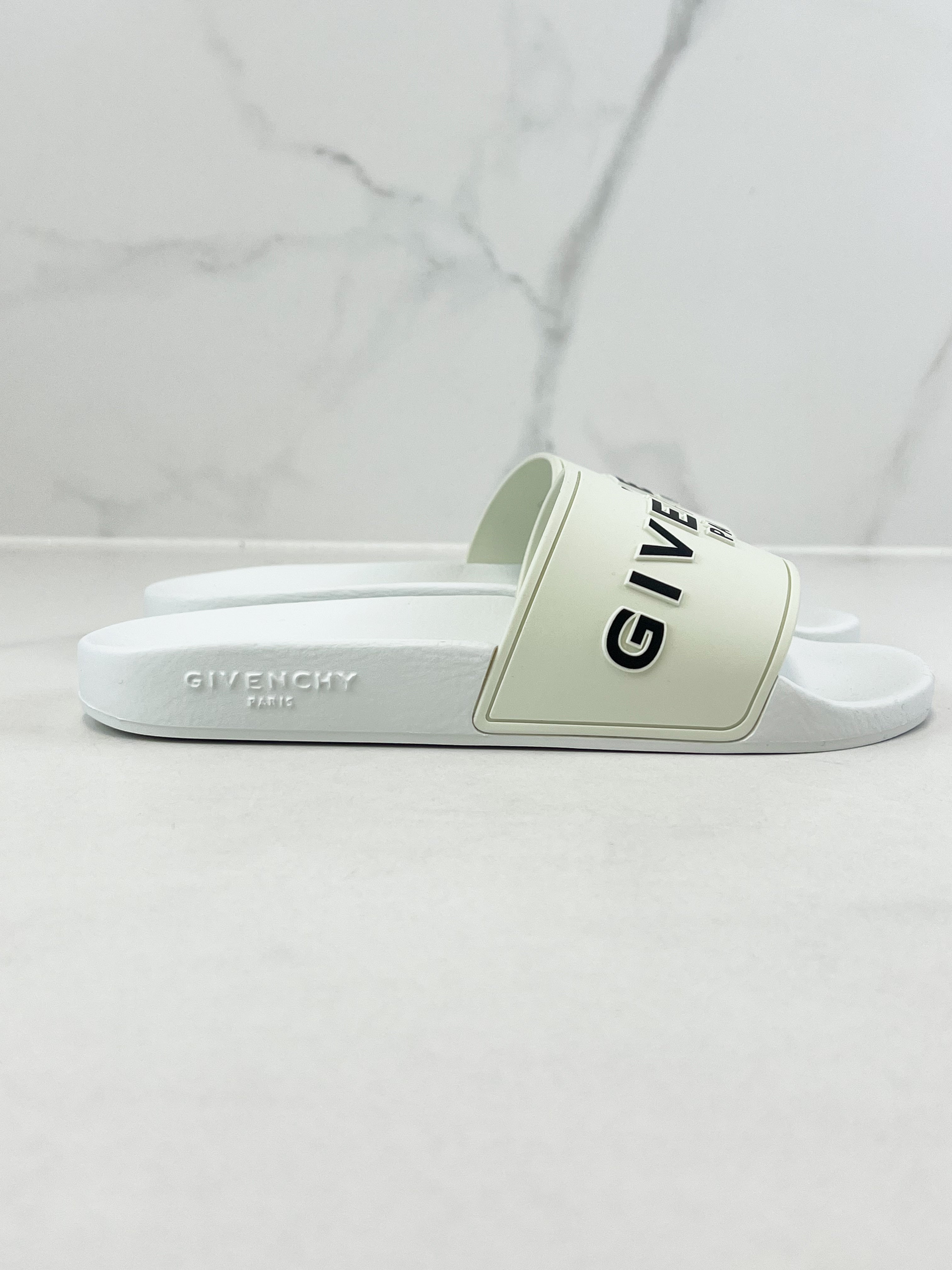 Givenchy Logo Embossed in Rubber Slides Size 37