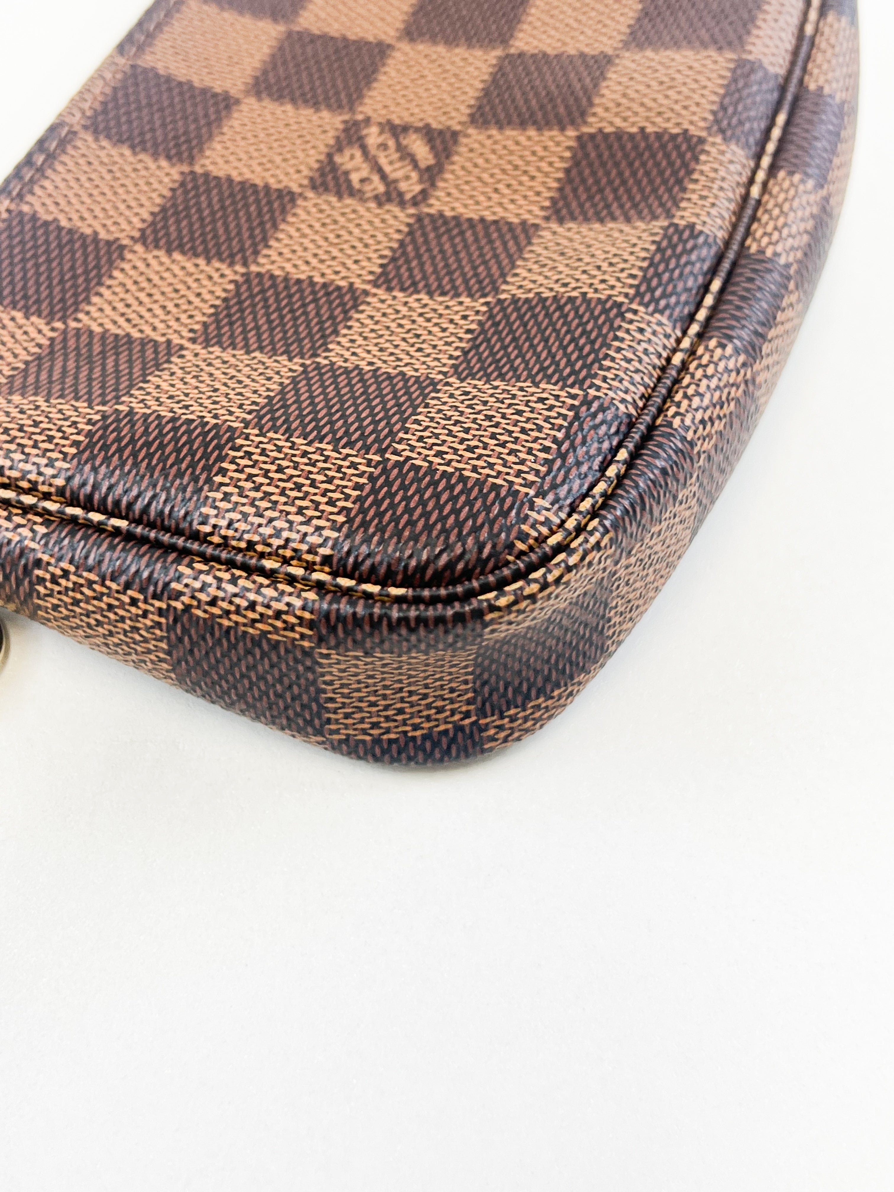 Louis Vuitton Damier Ebene Mini Pochette