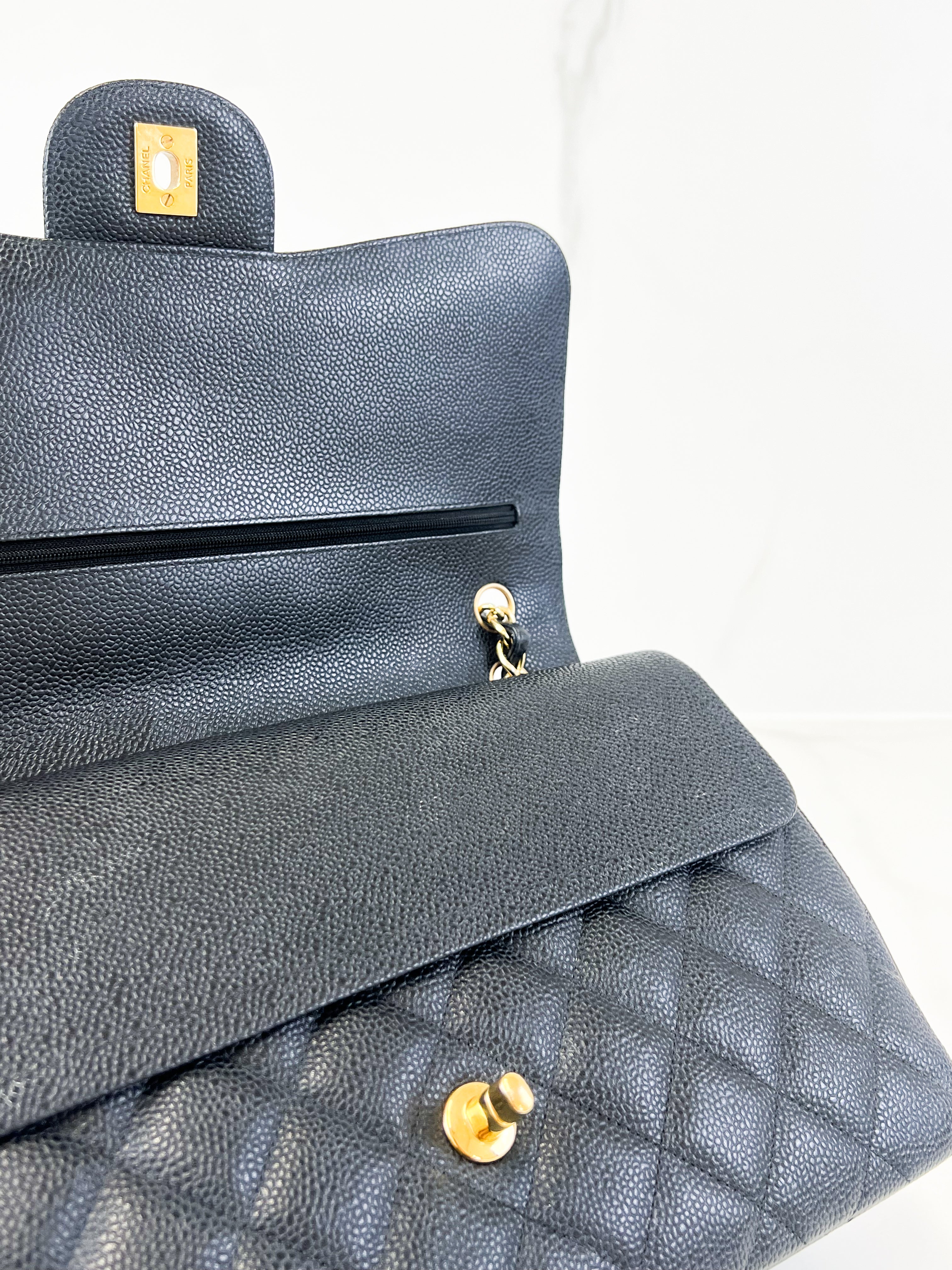 Chanel Classic Jumbo Double Flap Caviar Shoulder Bag GHW
