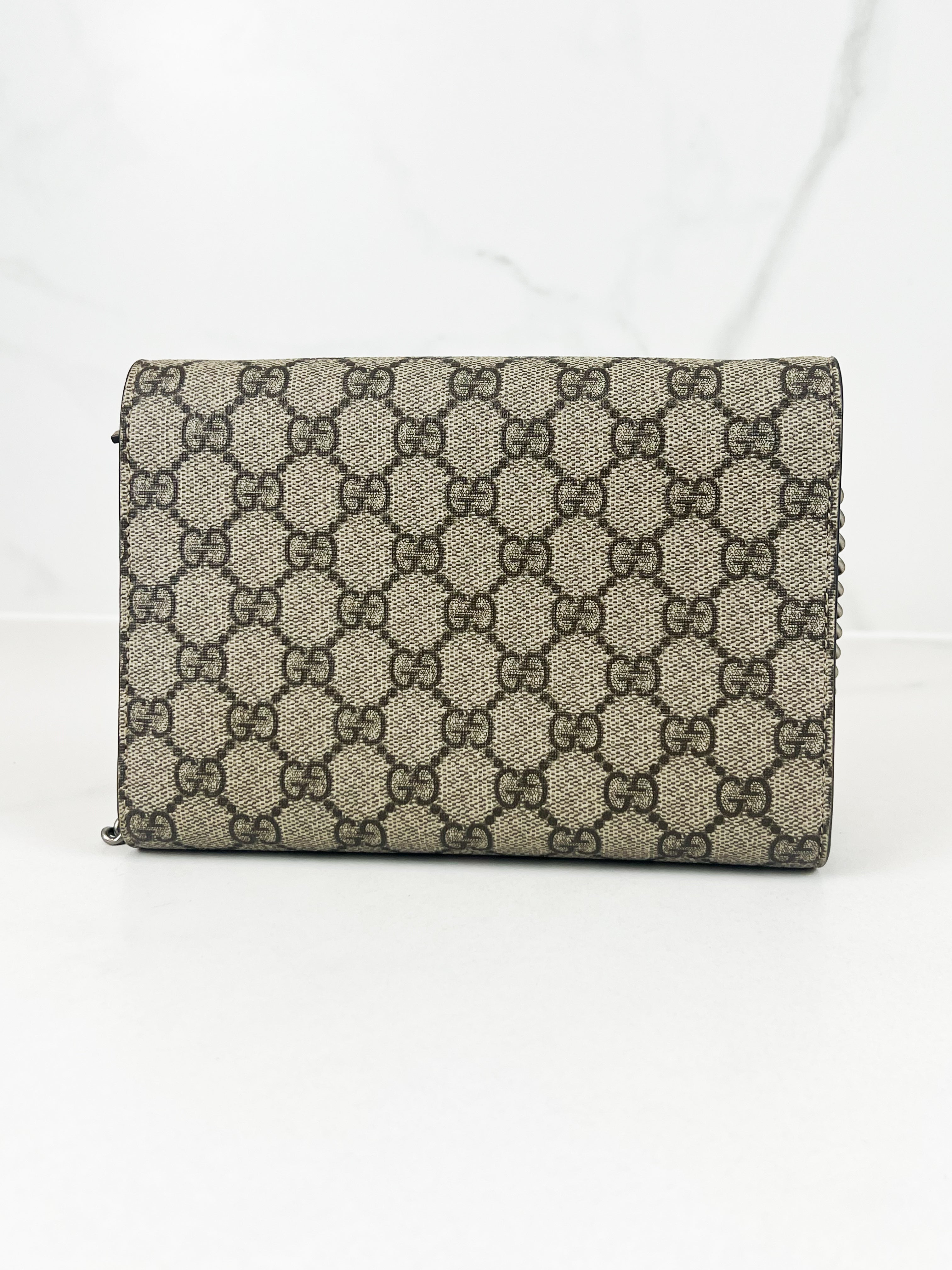 Gucci Dionysus GG Supreme Chain Wallet