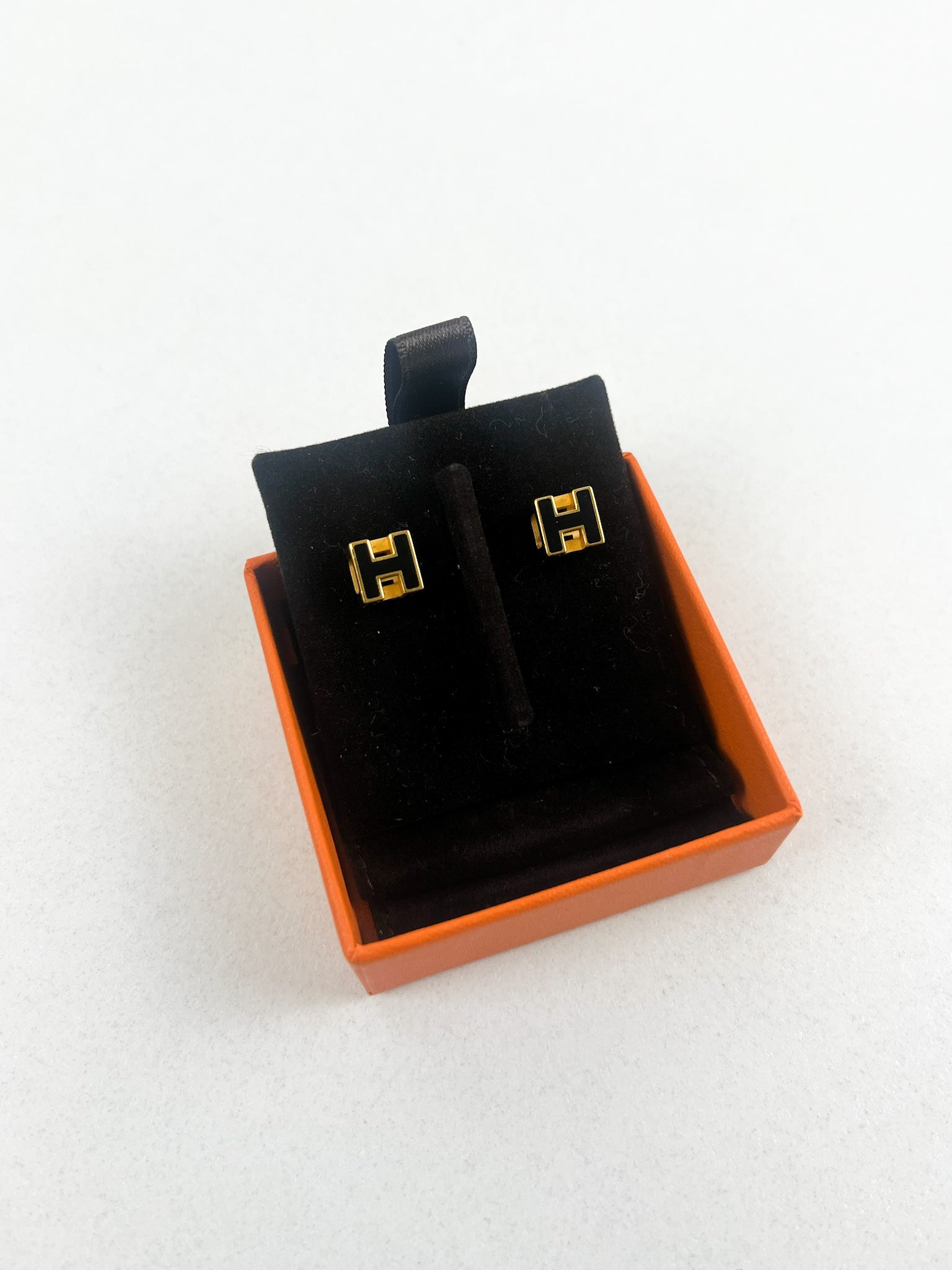 Hermes Cage d'H Earrings in Noir