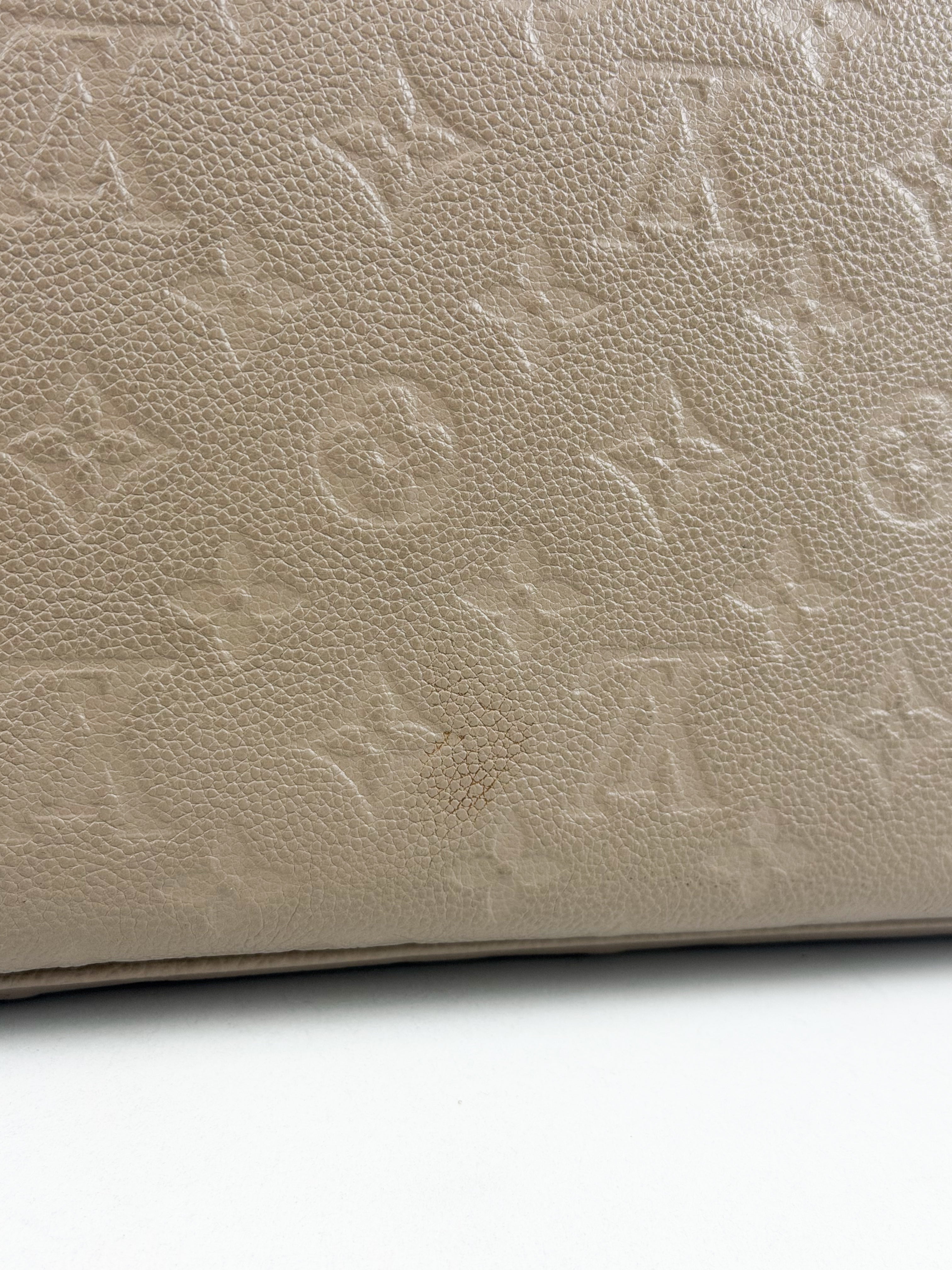 Louis Vuitton Neverfull MM in Empreinte Tourterelle with Pouch