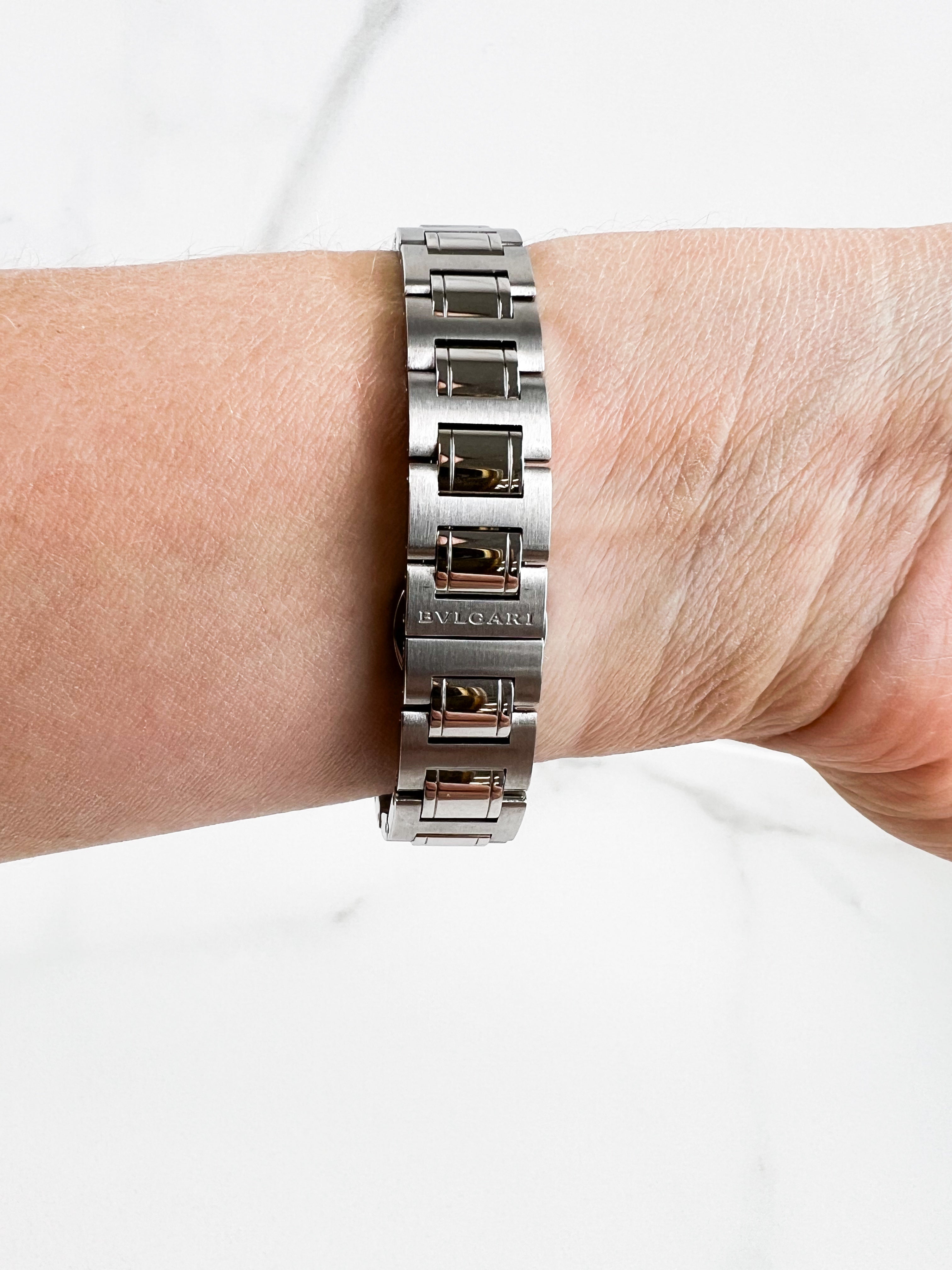 Bvlgari Stainless Steel Quartz Ladies Watch