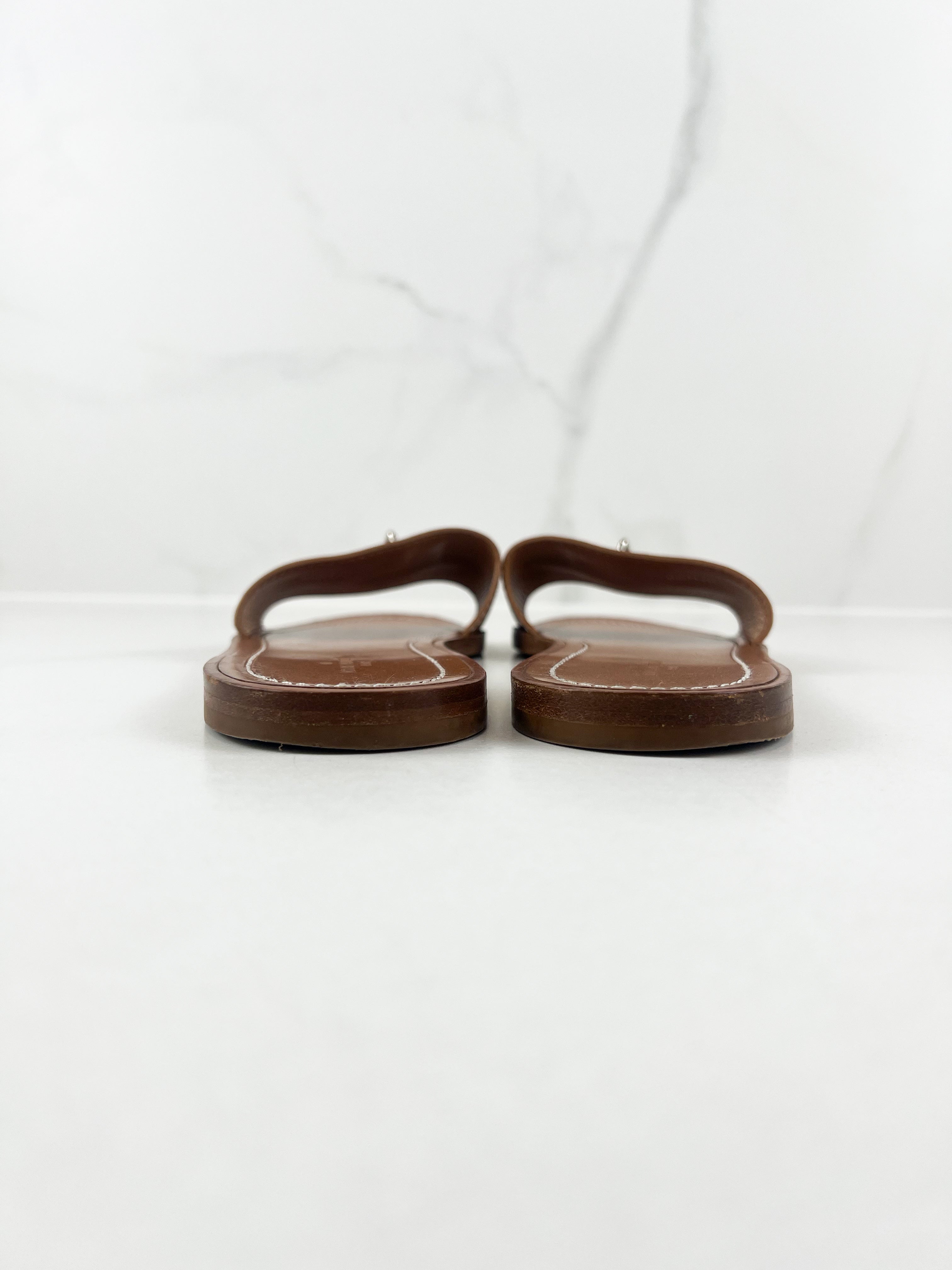 Louis Vuitton Lock It Flat Slides Size 38