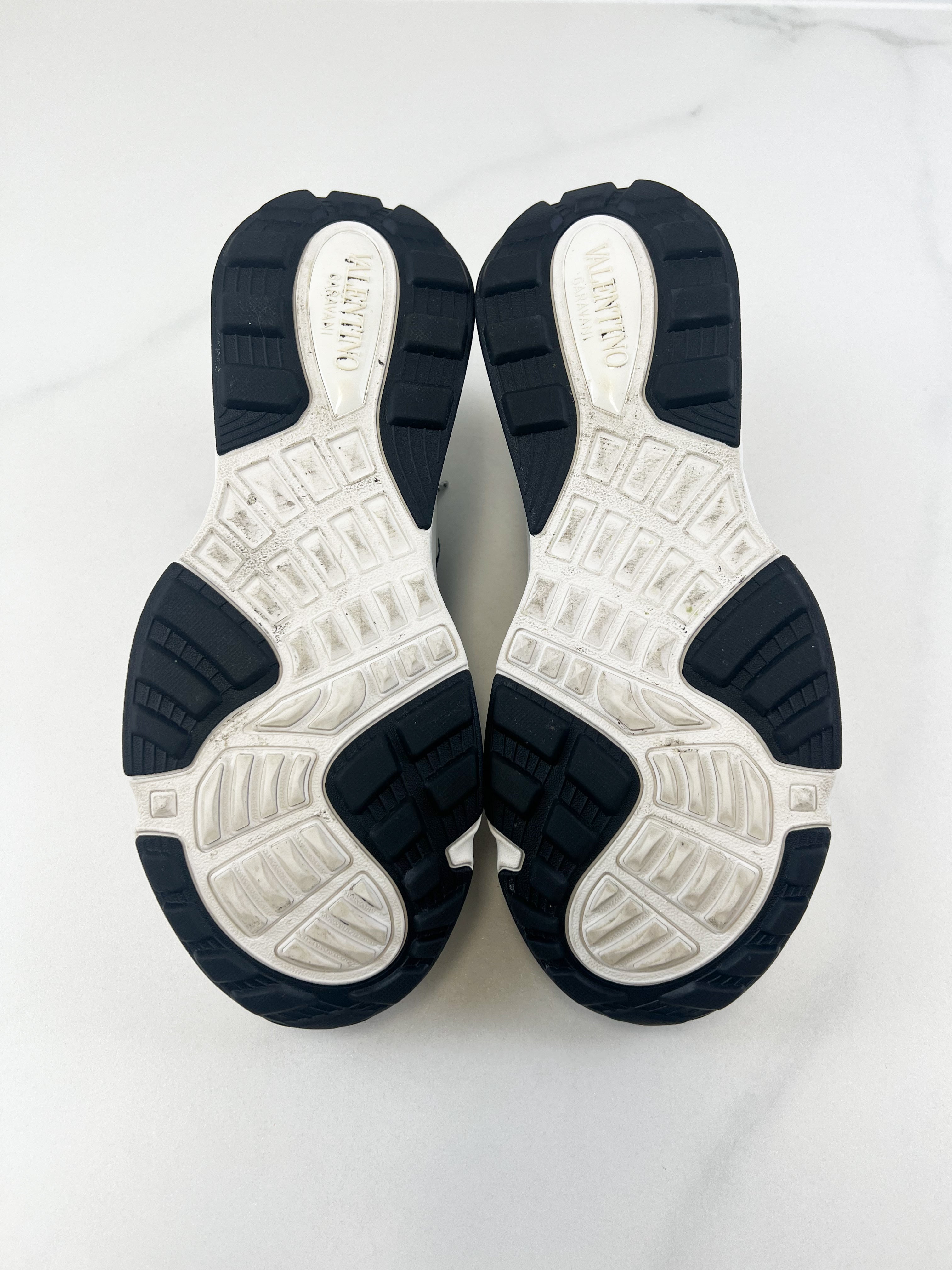Valentino Mens True Act Panelled Sneaker Size 44