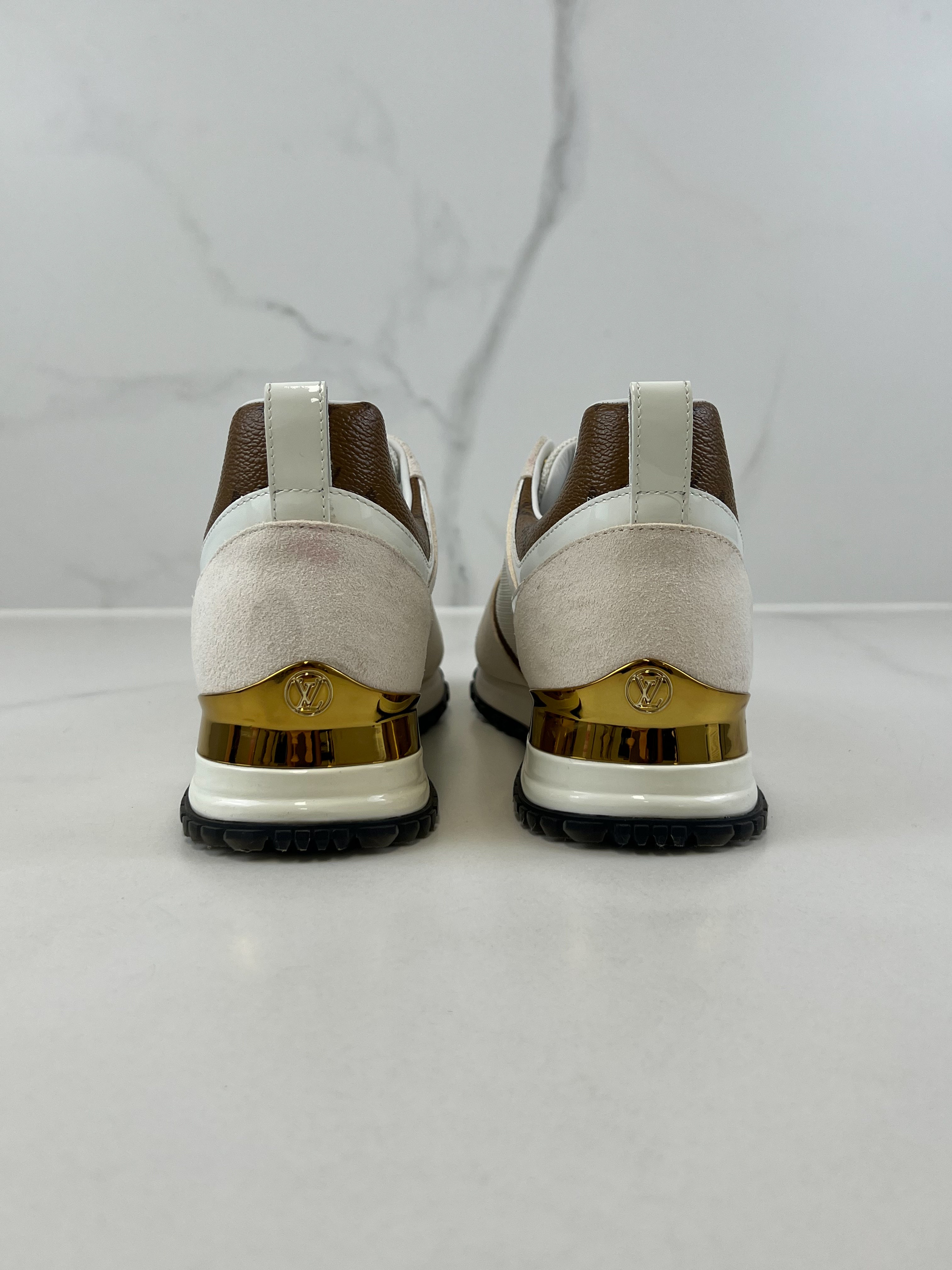 Louis Vuitton Runaway Sneaker Size 35
