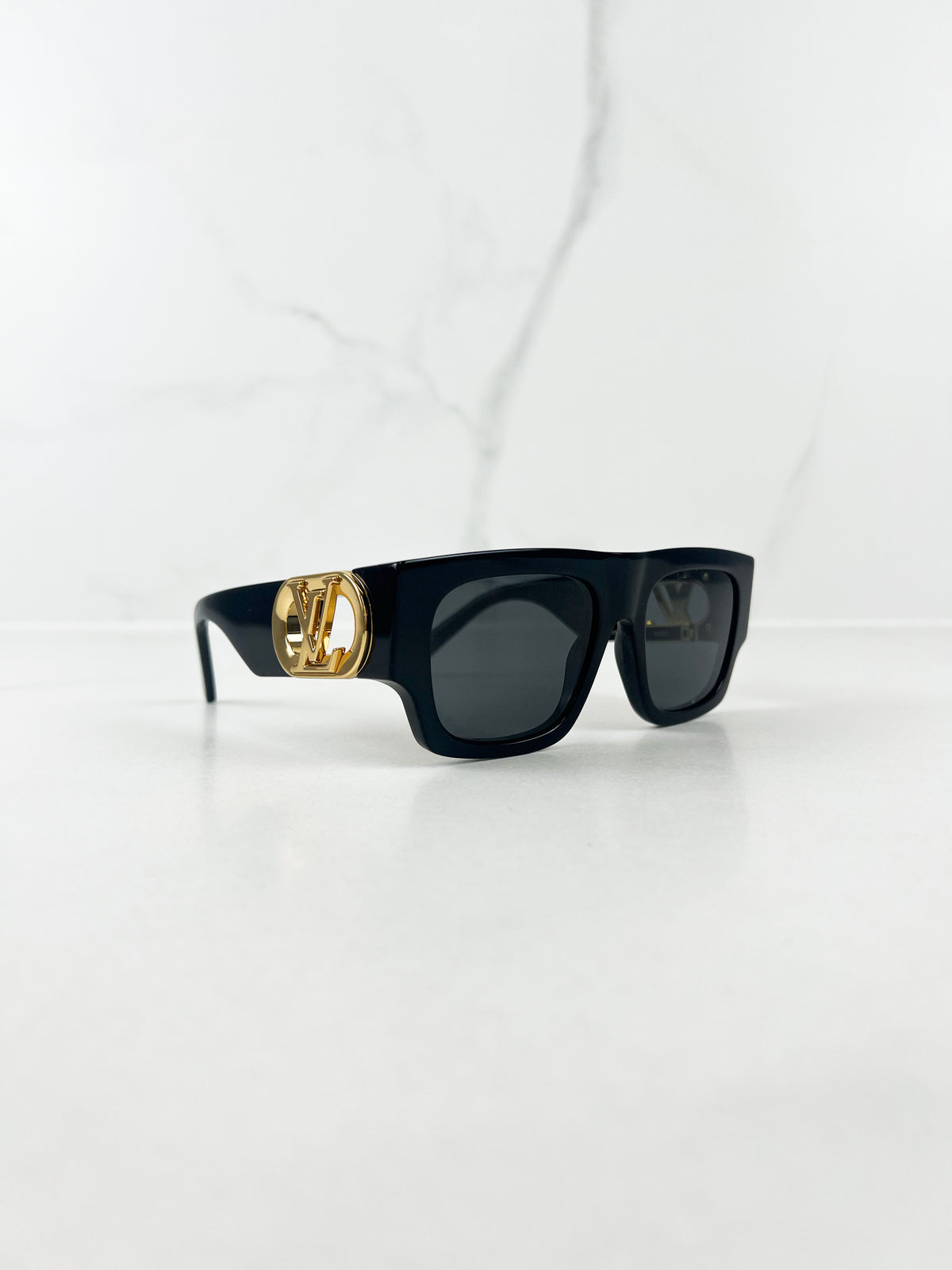 Louis Vuitton Square Sunglasses in Black with LV Logo