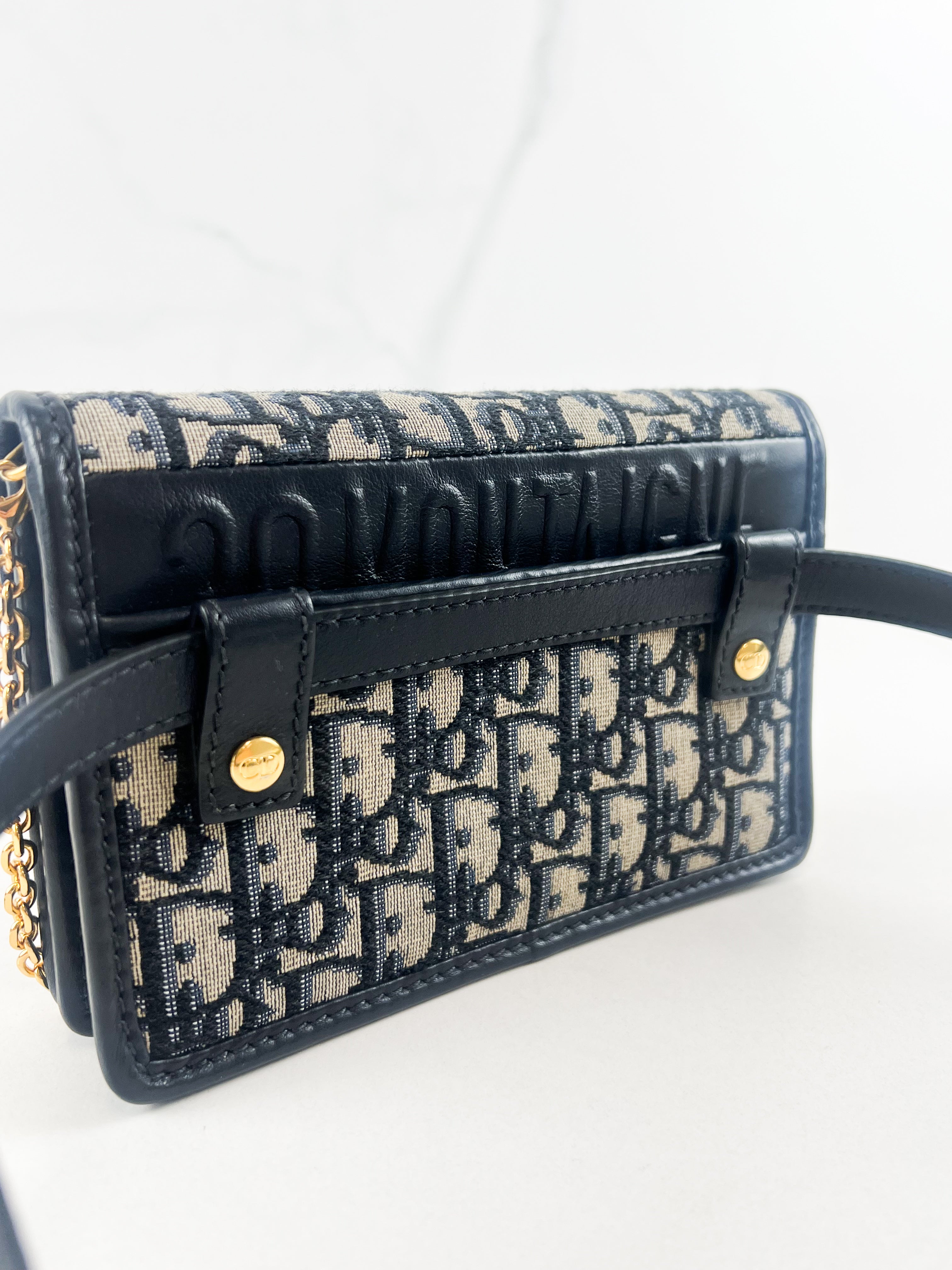 Christian Dior 2-in-1 30 Montaigne Pouch Blue Dior Oblique Jacquard