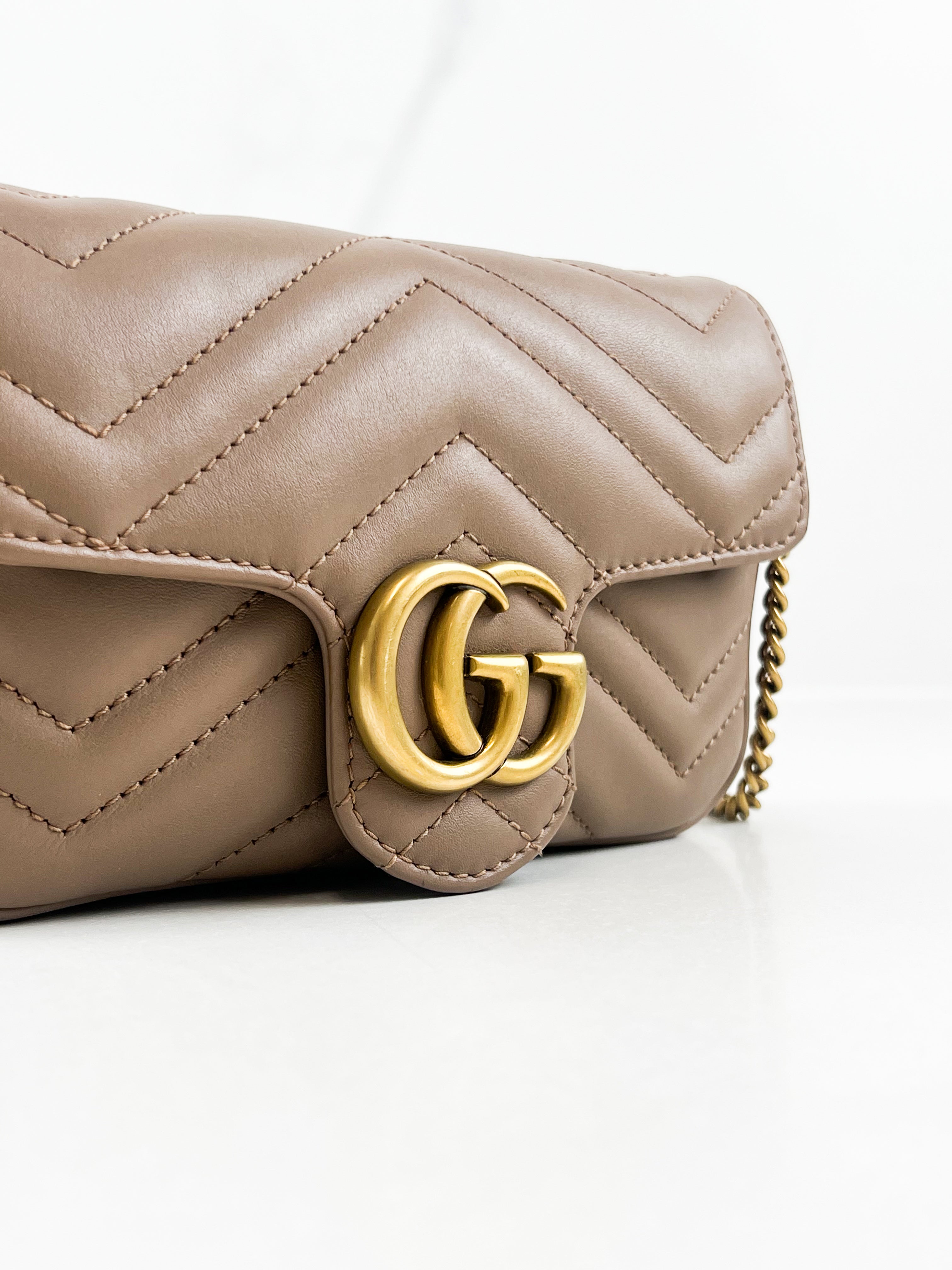 Gucci GG Marmont Matelasse Super Mini Bag