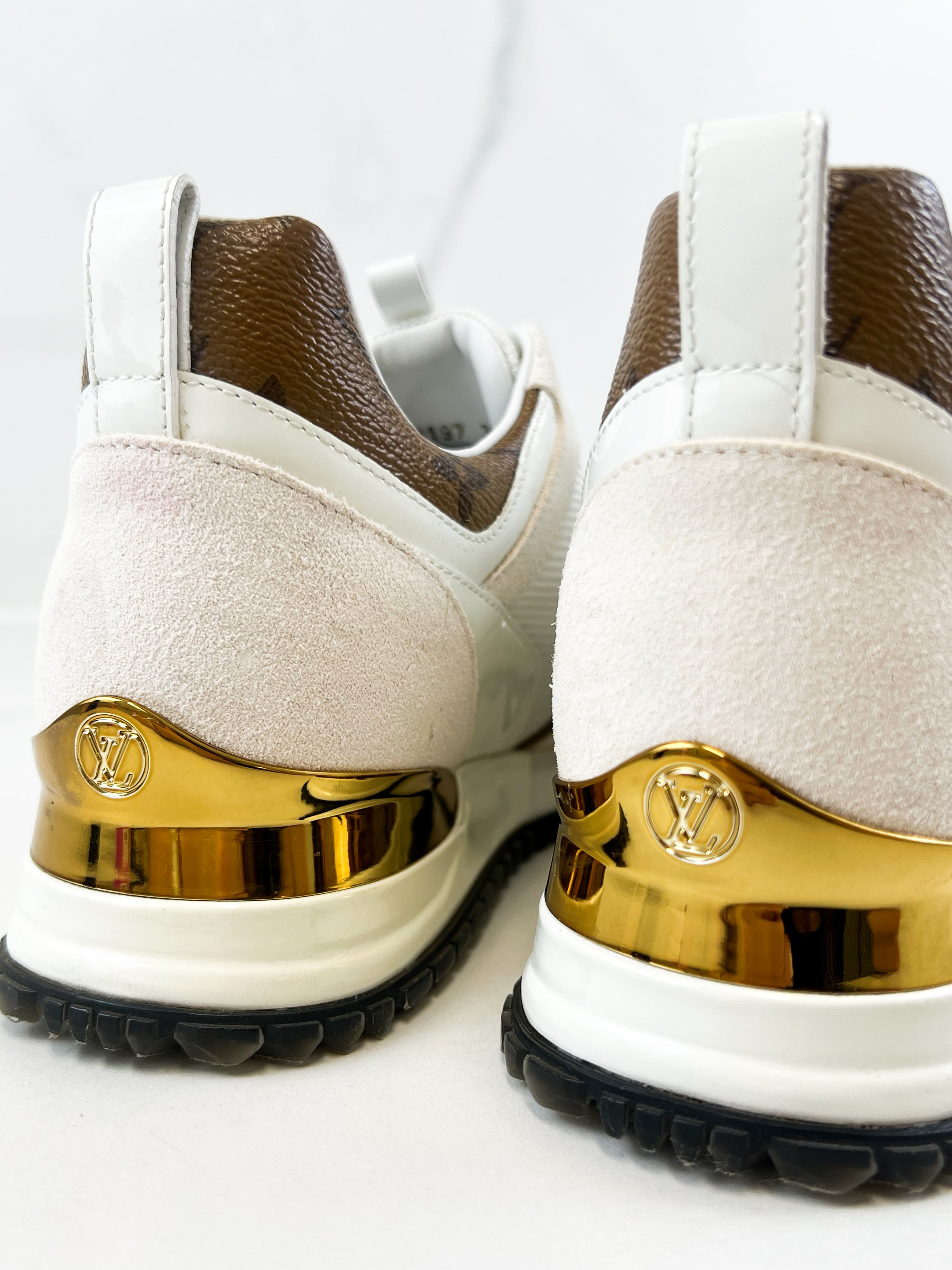 Louis Vuitton Runaway Sneaker Size 35