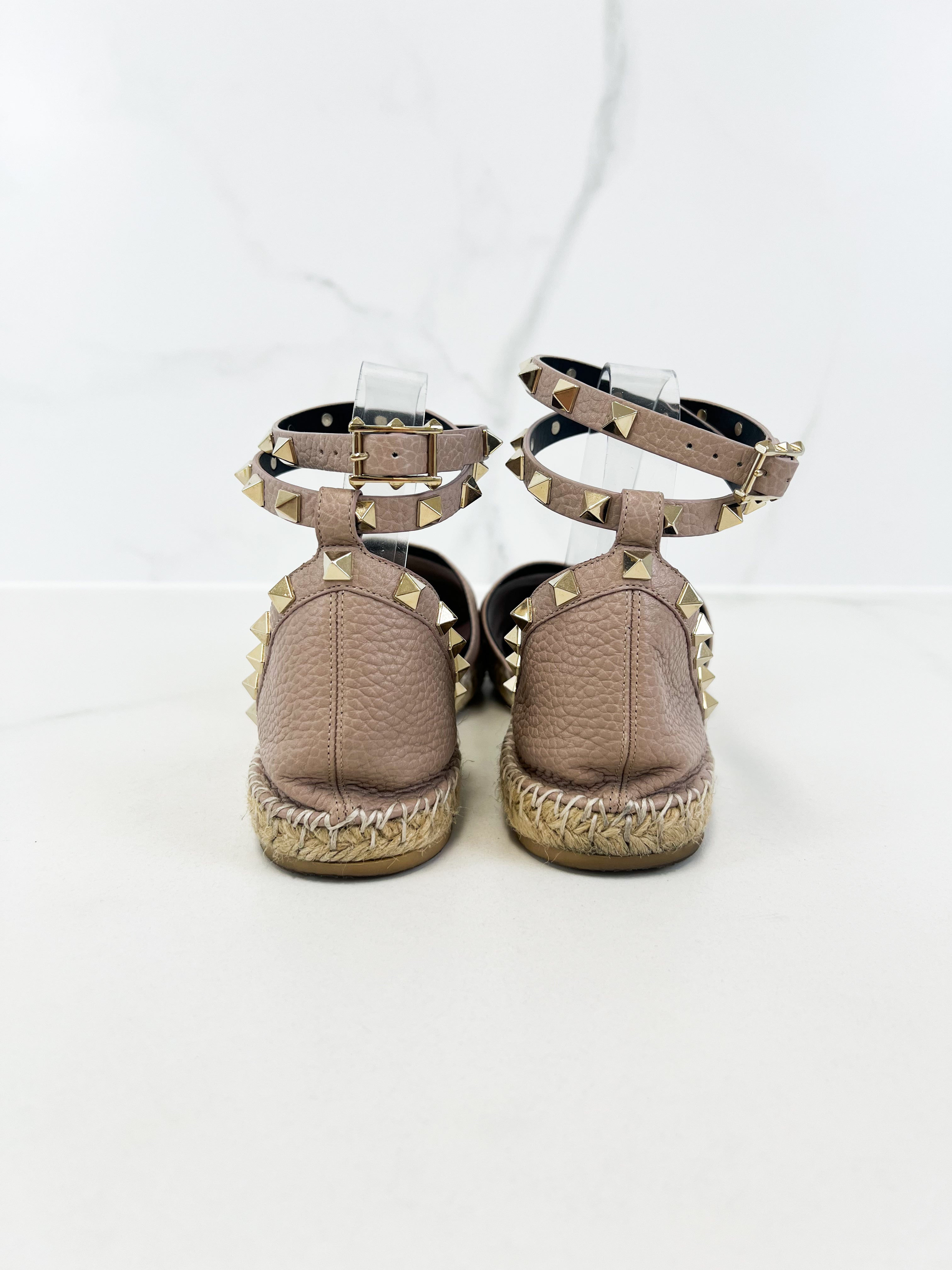 Valentino Garavani Grained Leather Rockstud Espadrille Size 41