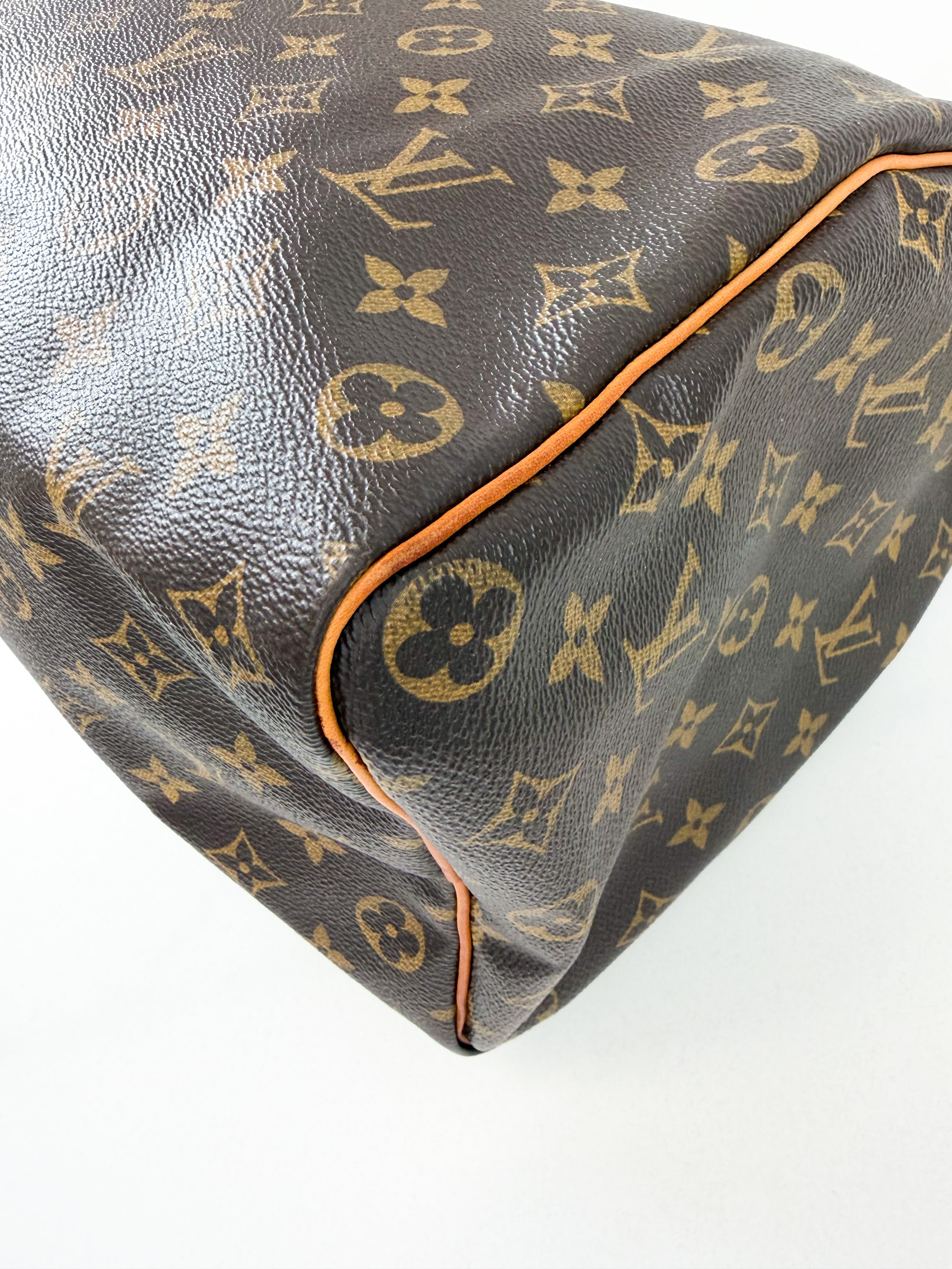Louis Vuitton Speedy 35 Monogram Canvas