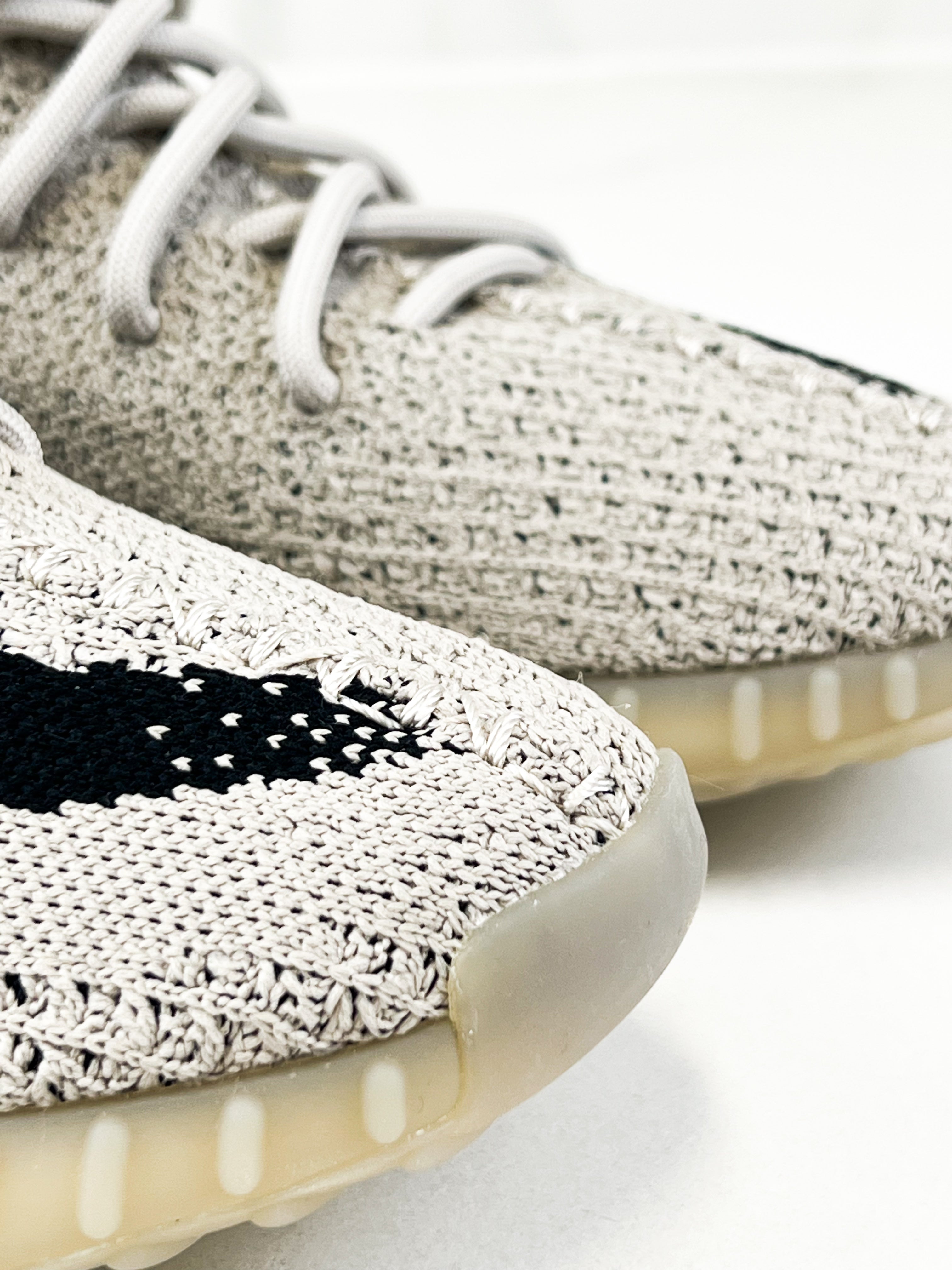 Yeezy Boost 350 V2 Slate US4.5