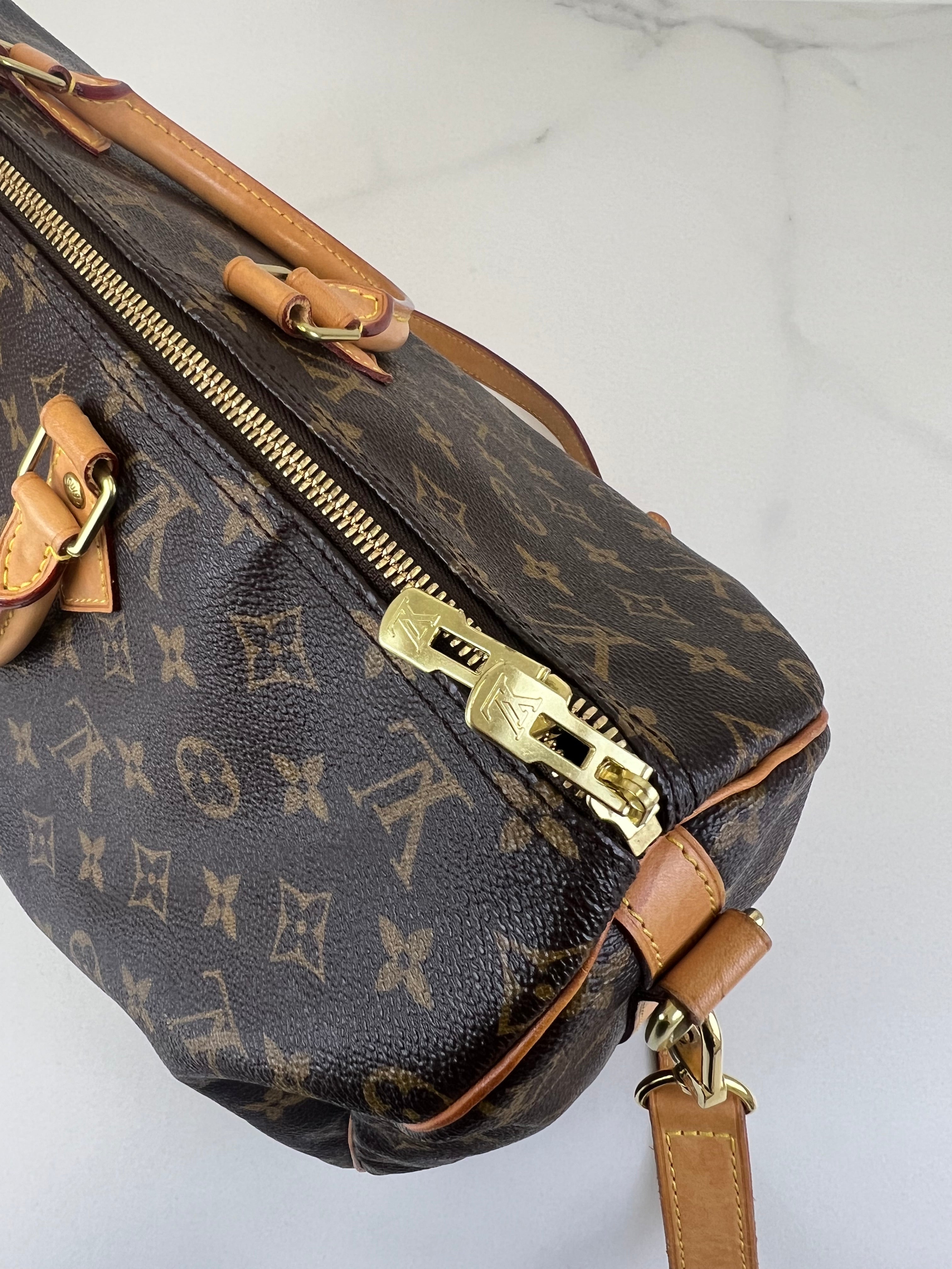 Louis Vuitton Monogram Speedy 40 Bandouliere