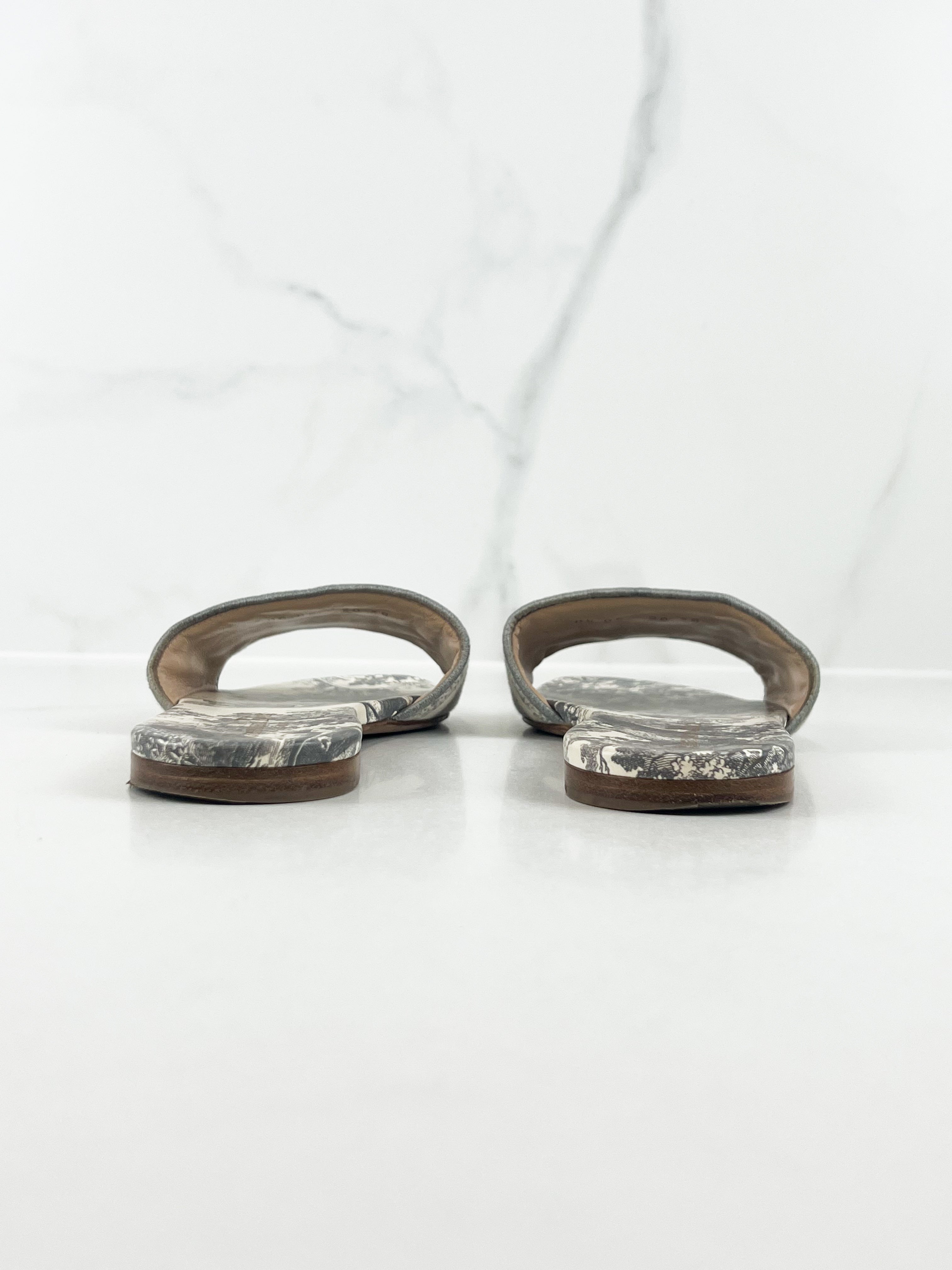 Christian Dior Grey Dway Slides Size 38