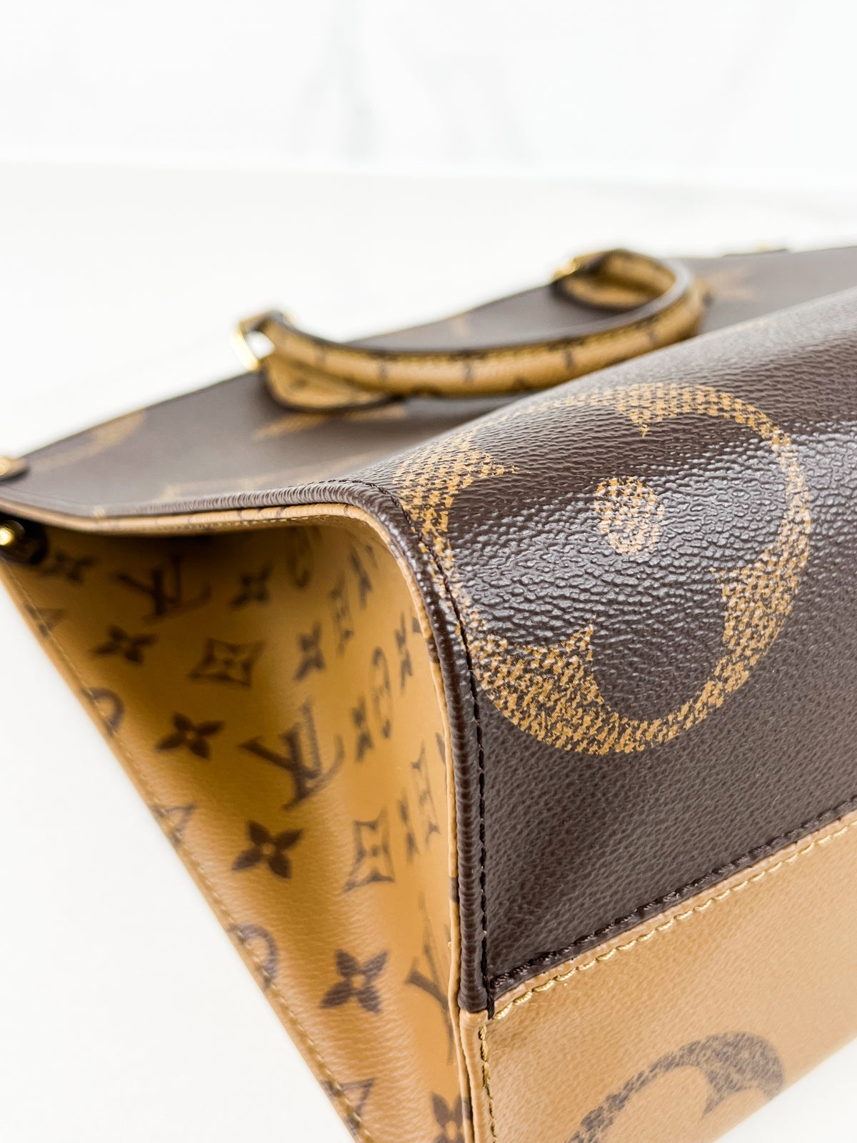 Louis Vuitton Onthego PM Reverse Monogram Canvas