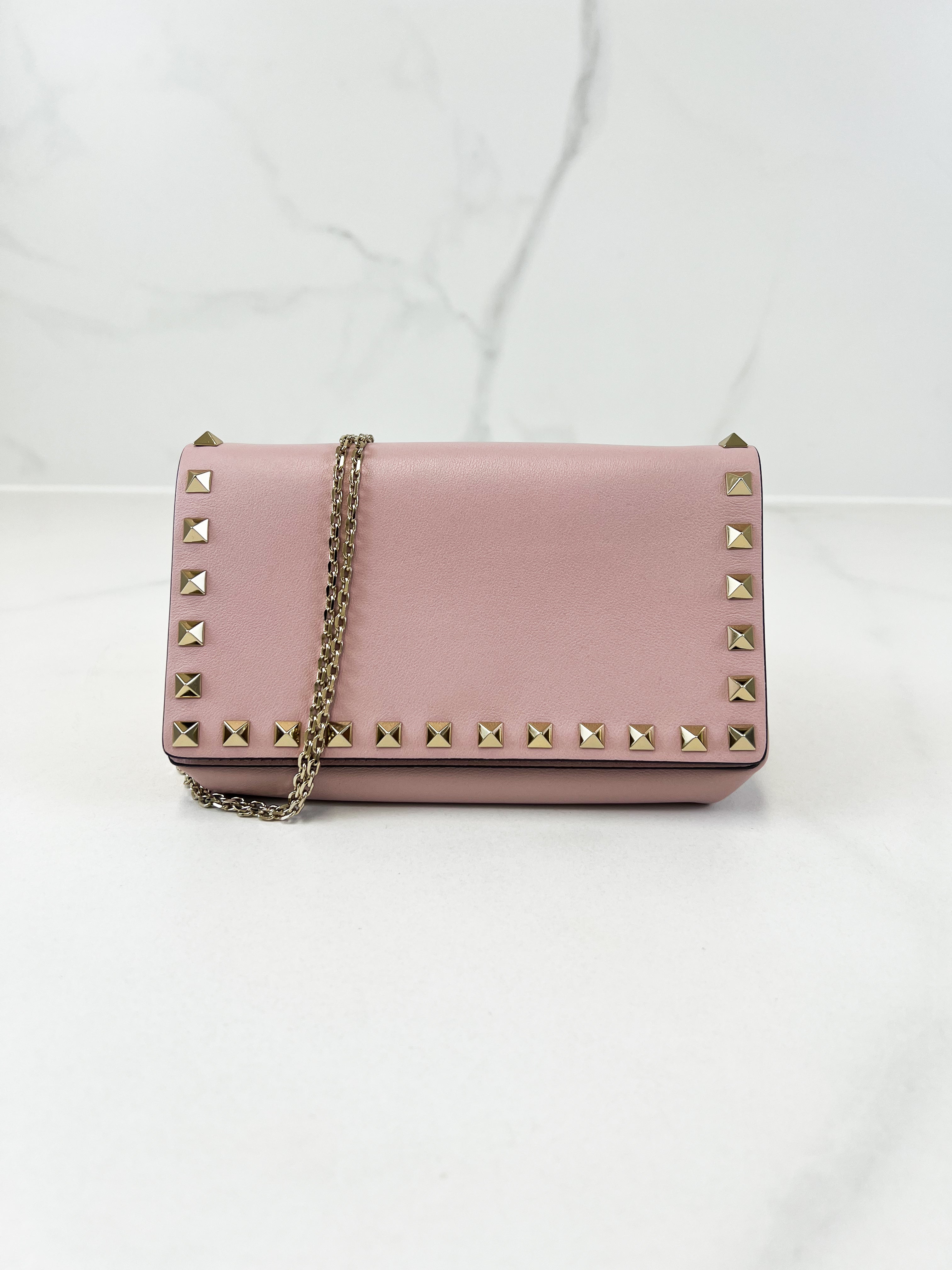 Valentino Garavani Rockstud Wallet on Chain
