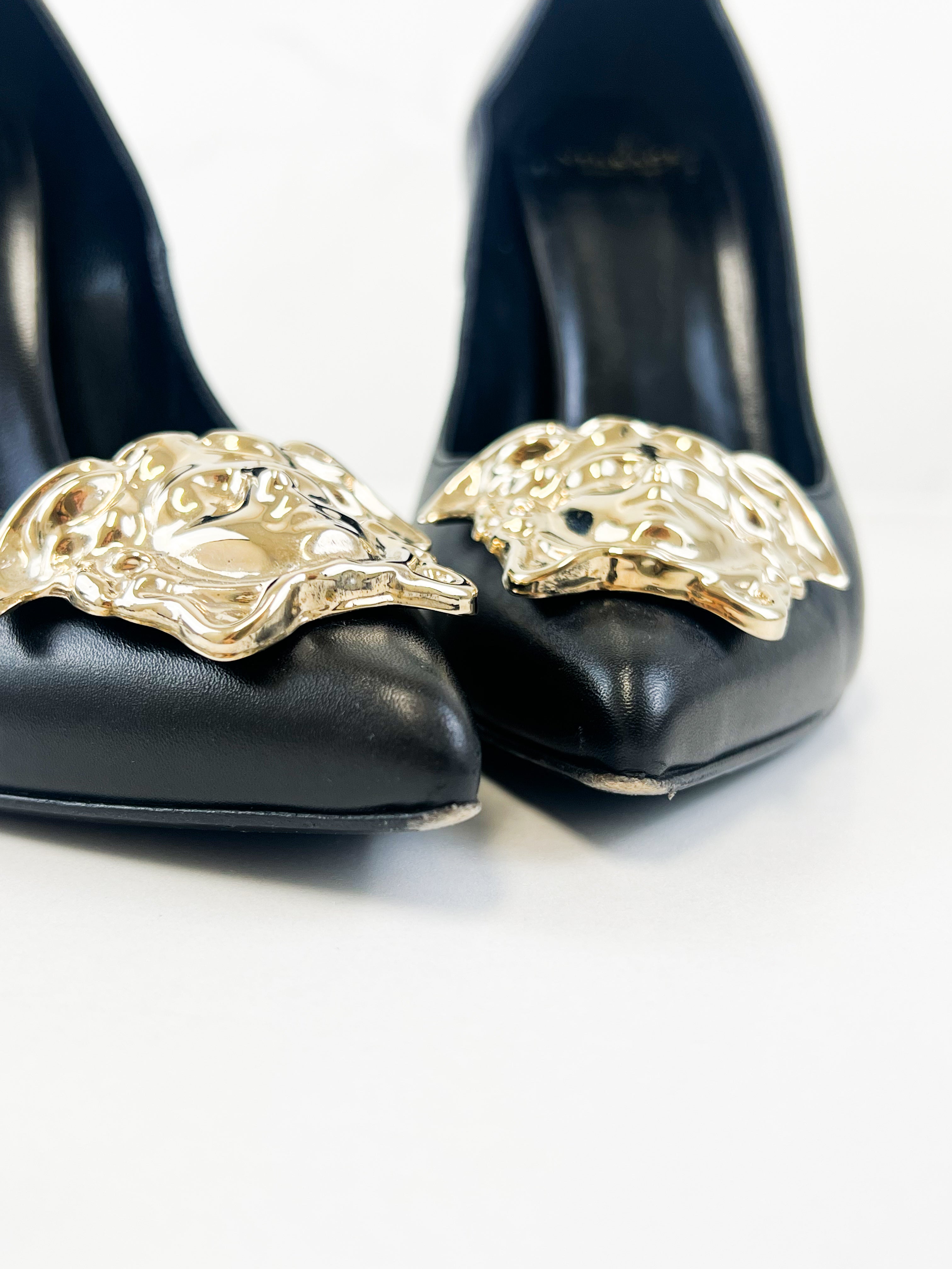Versace Medusa Black Leather Pump Size 37
