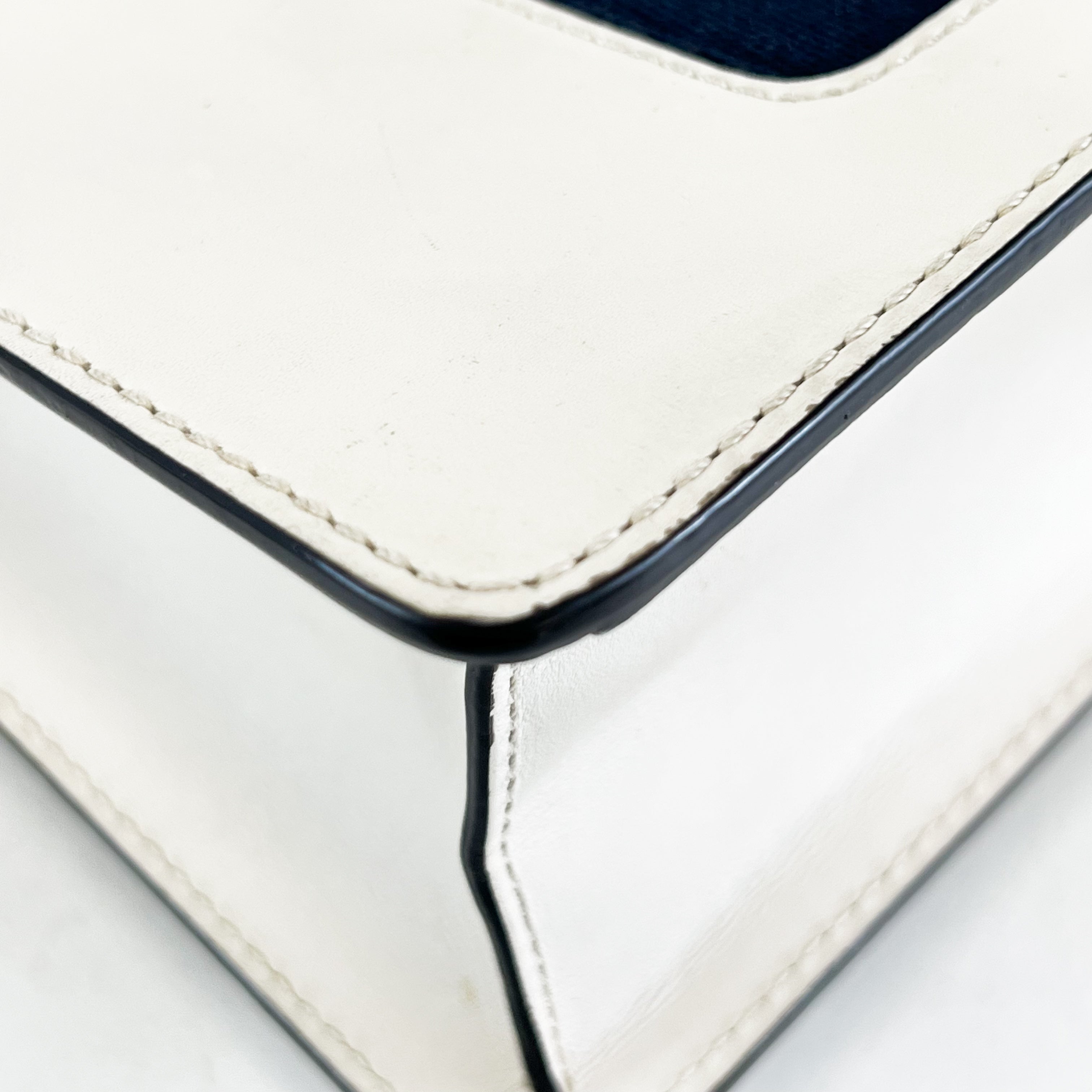 Gucci Mini White Sylvie