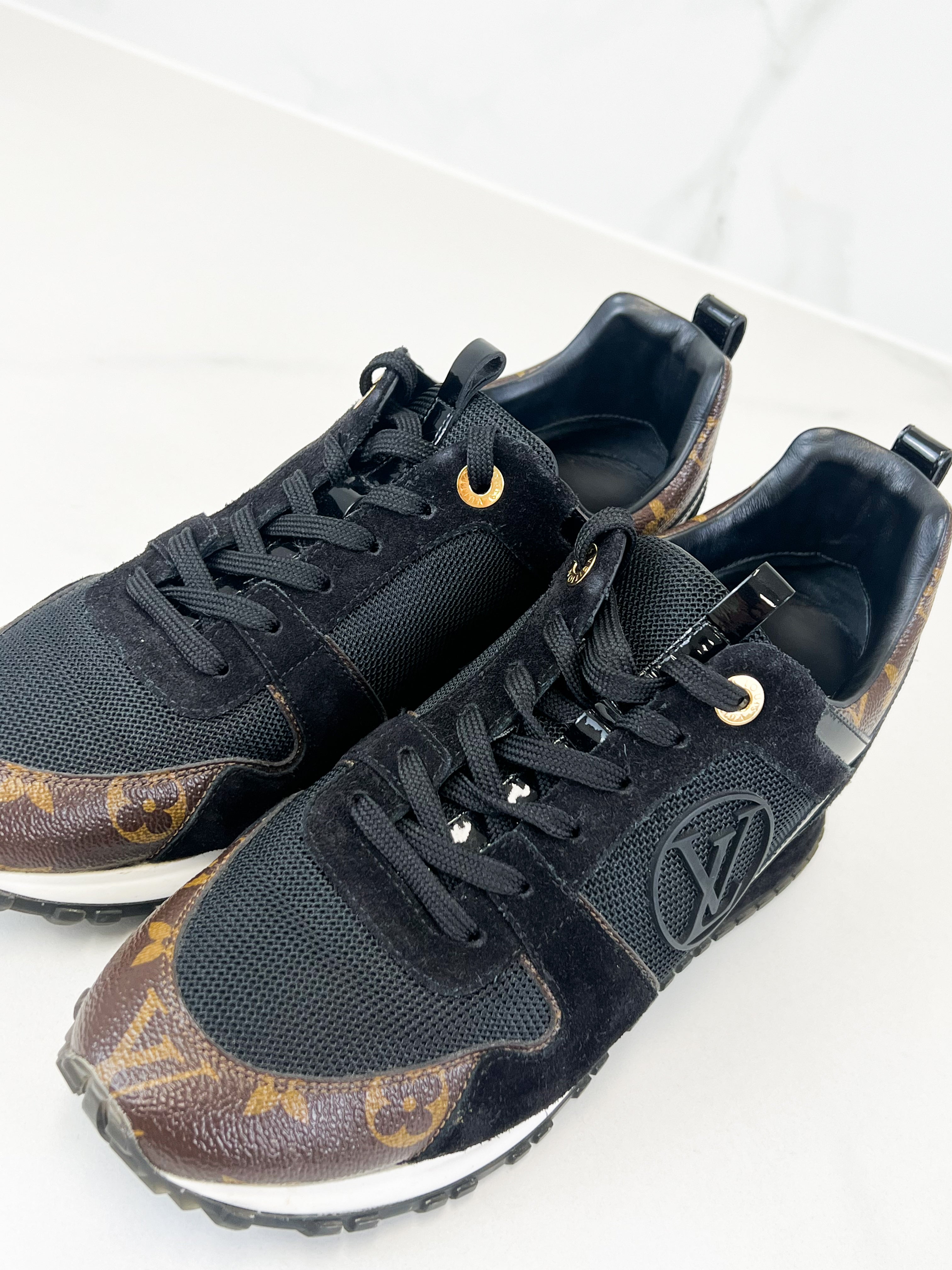Louis Vuitton Runaway Sneaker Size 39